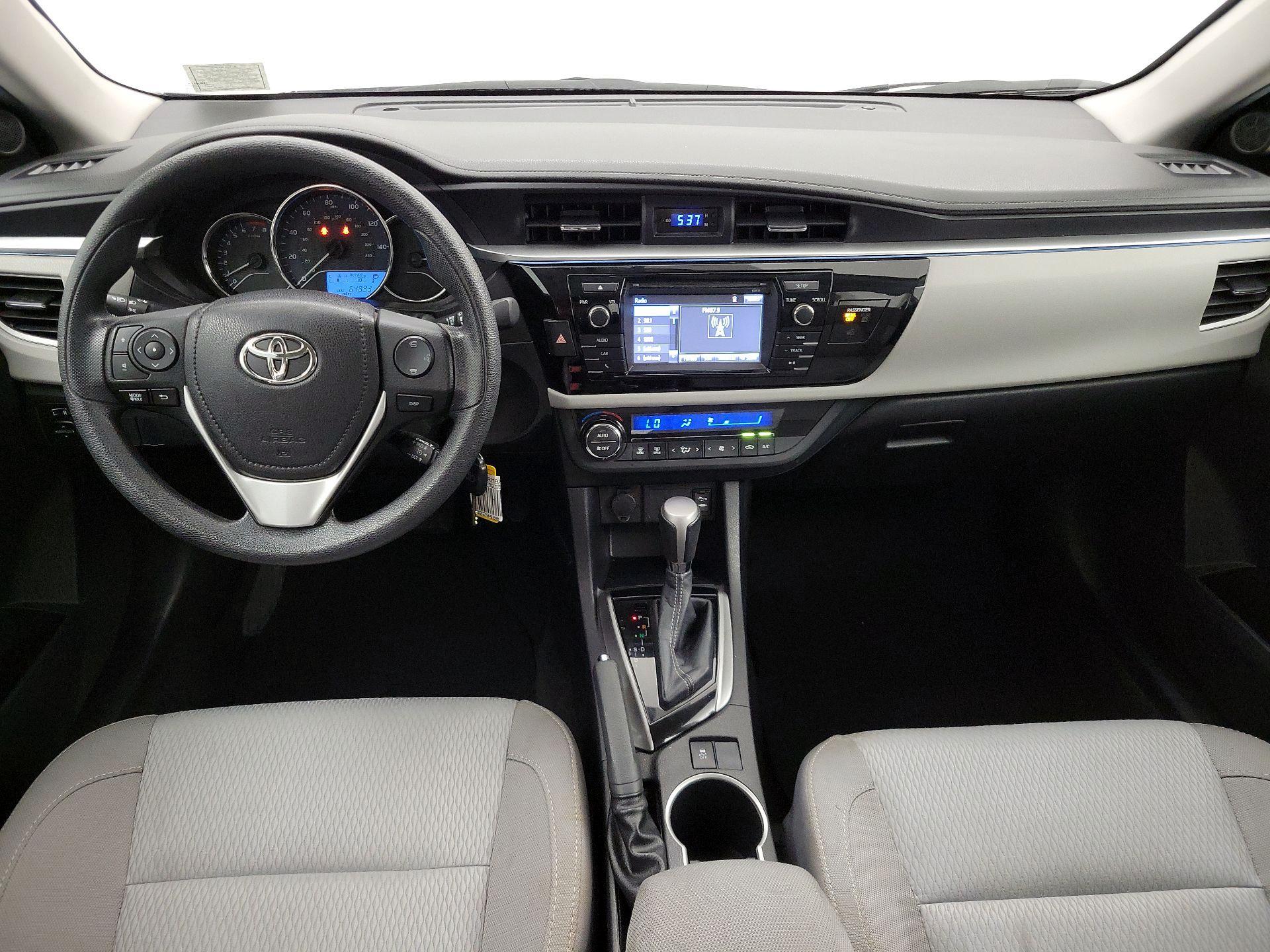 Thumbnail: 2016 Toyota Corolla - 9