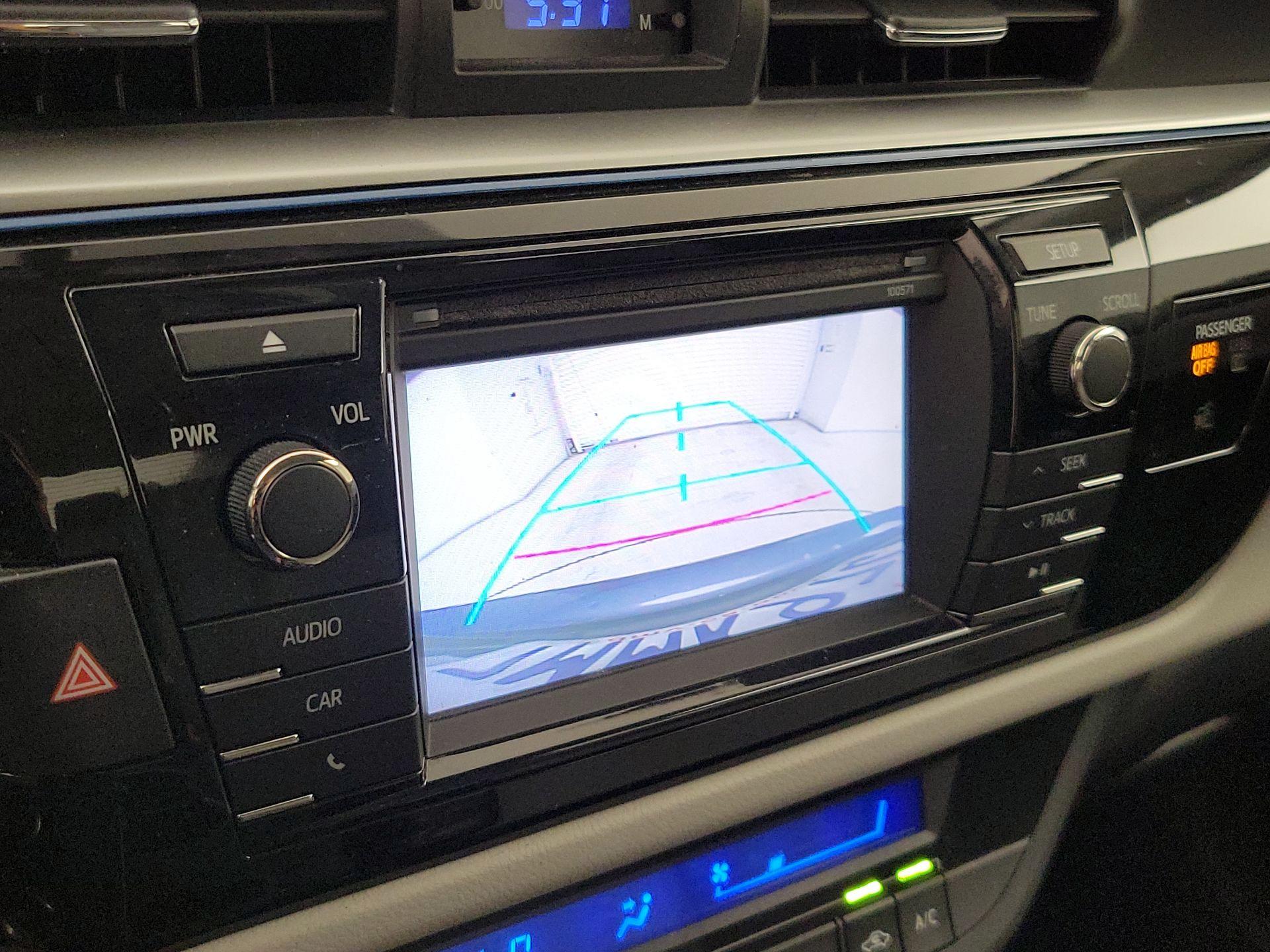 Thumbnail: 2016 Toyota Corolla - 14