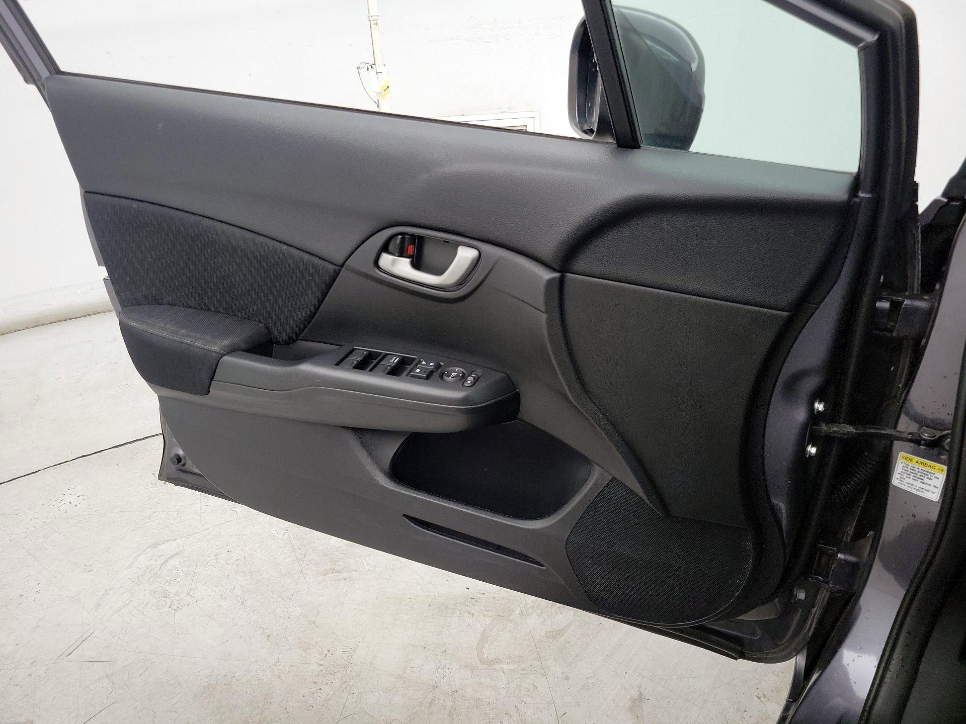 Thumbnail: 2015 Honda Civic - 12