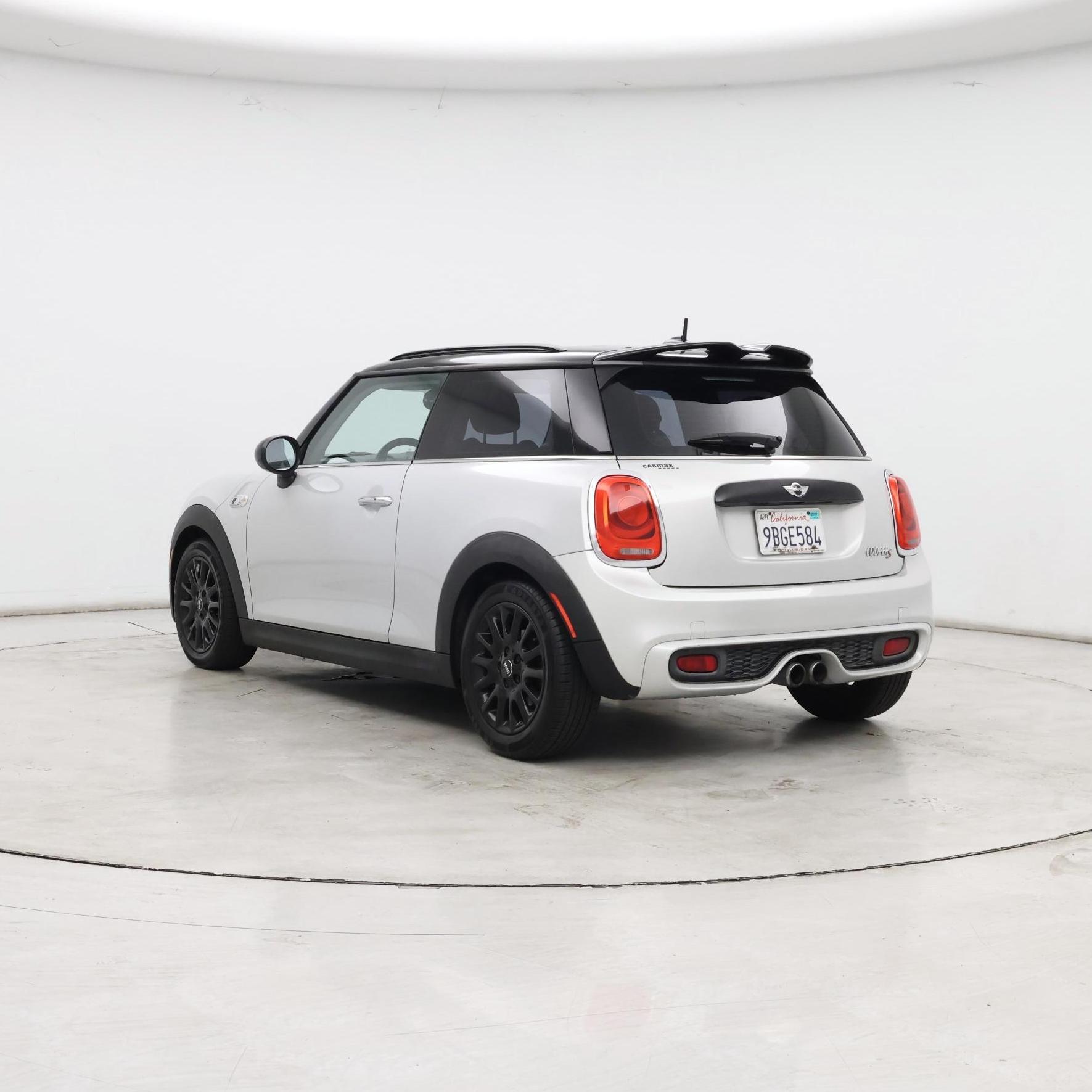 Thumbnail: 2015 MINI Cooper Hardtop - 2