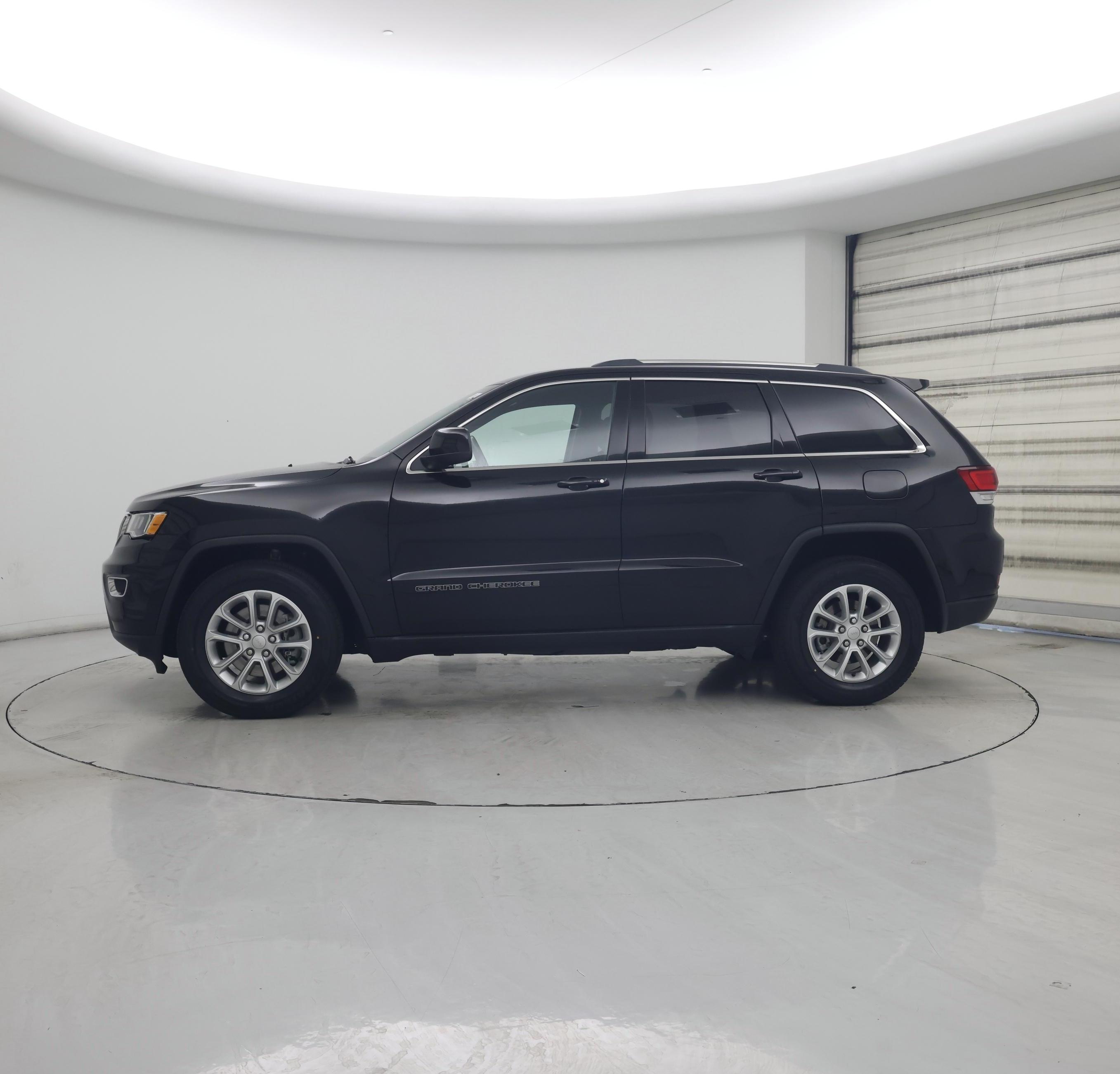 Thumbnail: 2021 Jeep Grand Cherokee - 3