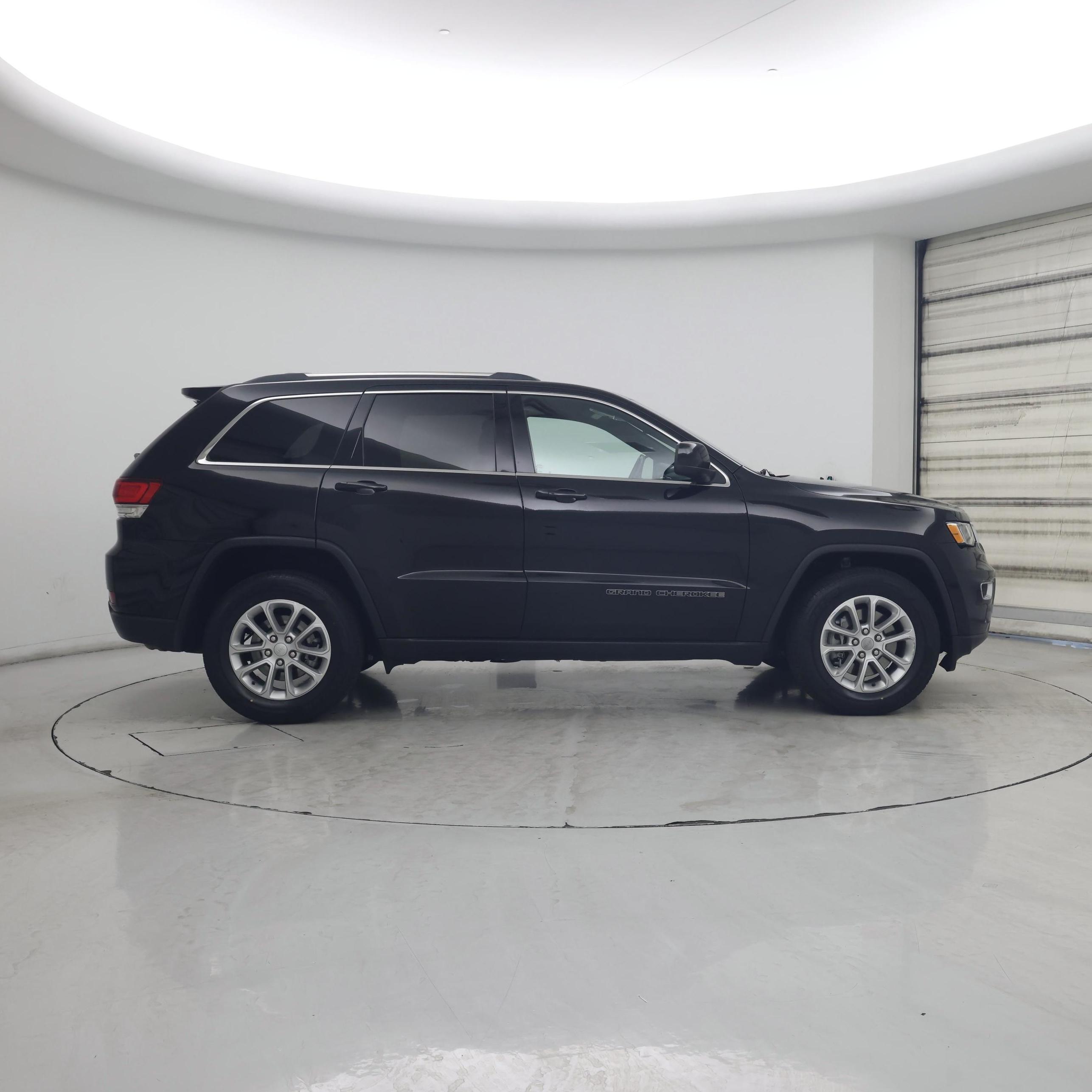Thumbnail: 2021 Jeep Grand Cherokee - 7