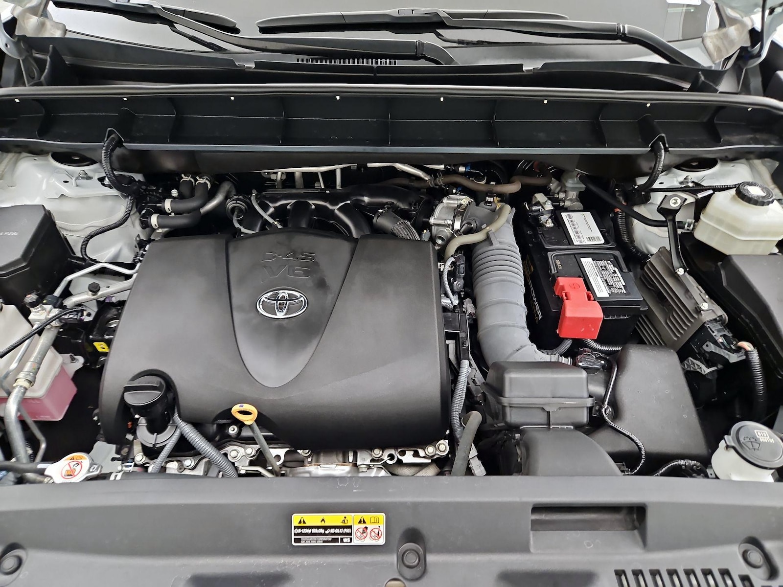 2022 Toyota Highlander XLE - Photo 26