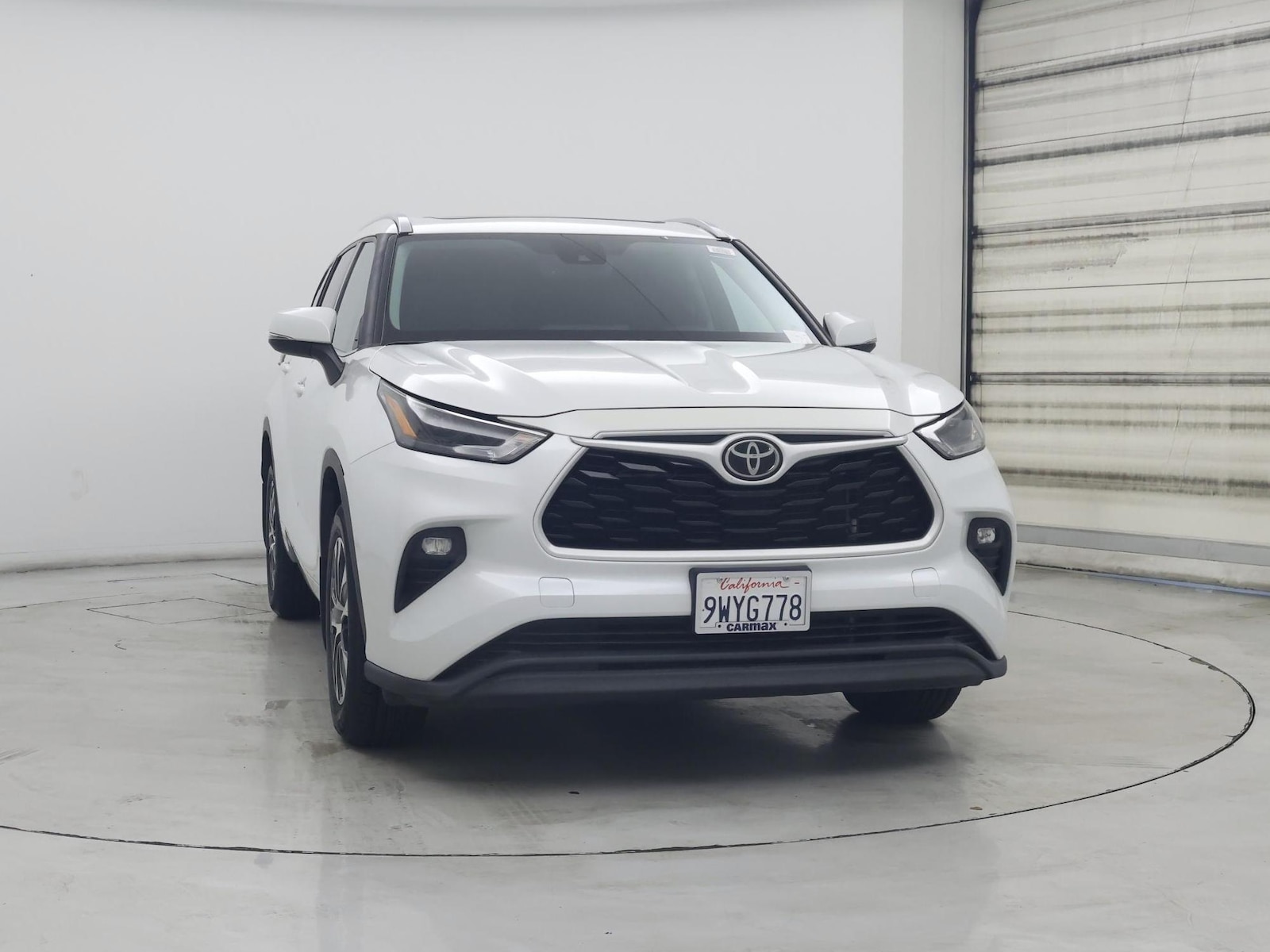 2022 Toyota Highlander XLE - Photo 6