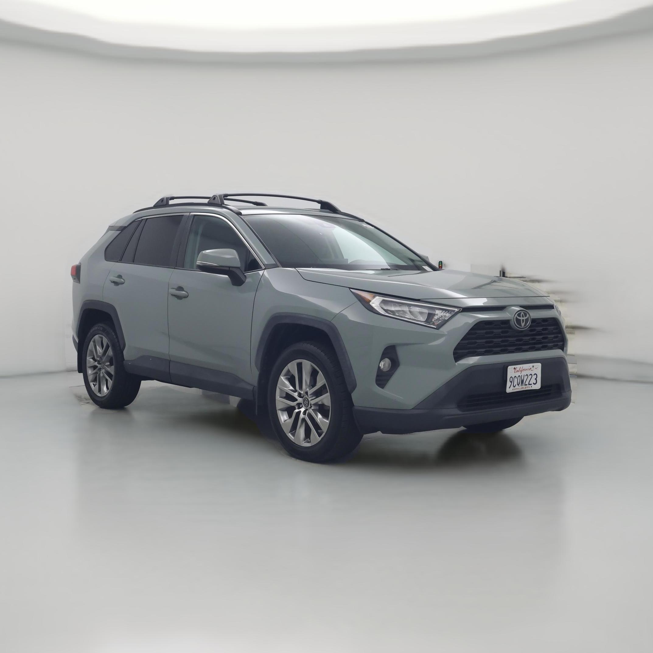 Thumbnail: 2019 Toyota RAV4 - 1