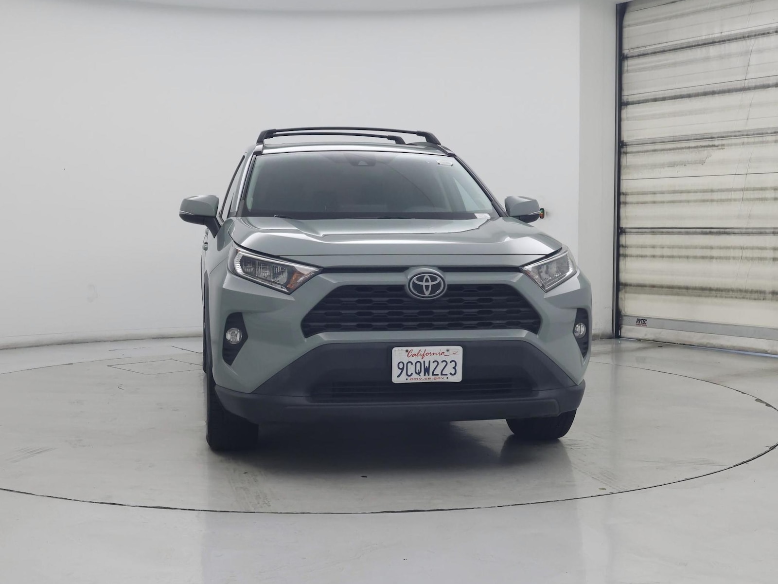 2019 Toyota RAV4 XLE Premium - Photo 6