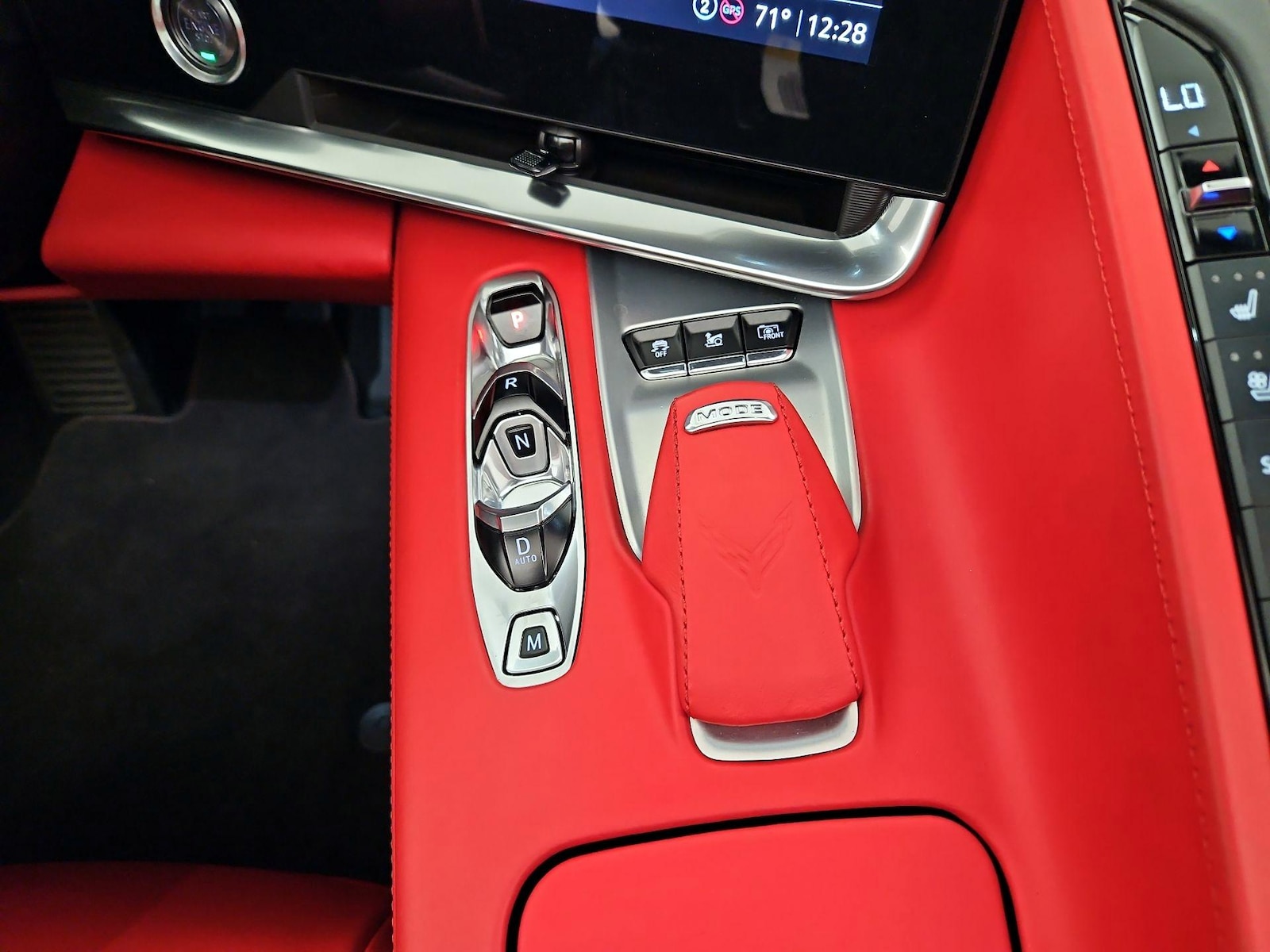 2021 Chevrolet Corvette 3LT - Photo 19