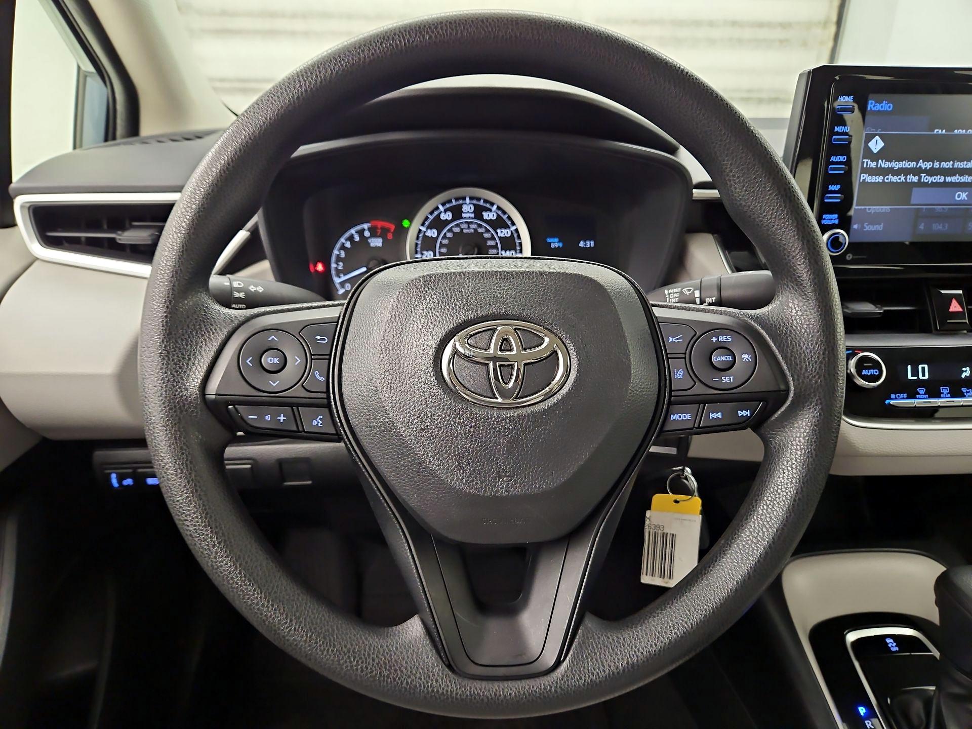 Thumbnail: 2022 Toyota Corolla - 10