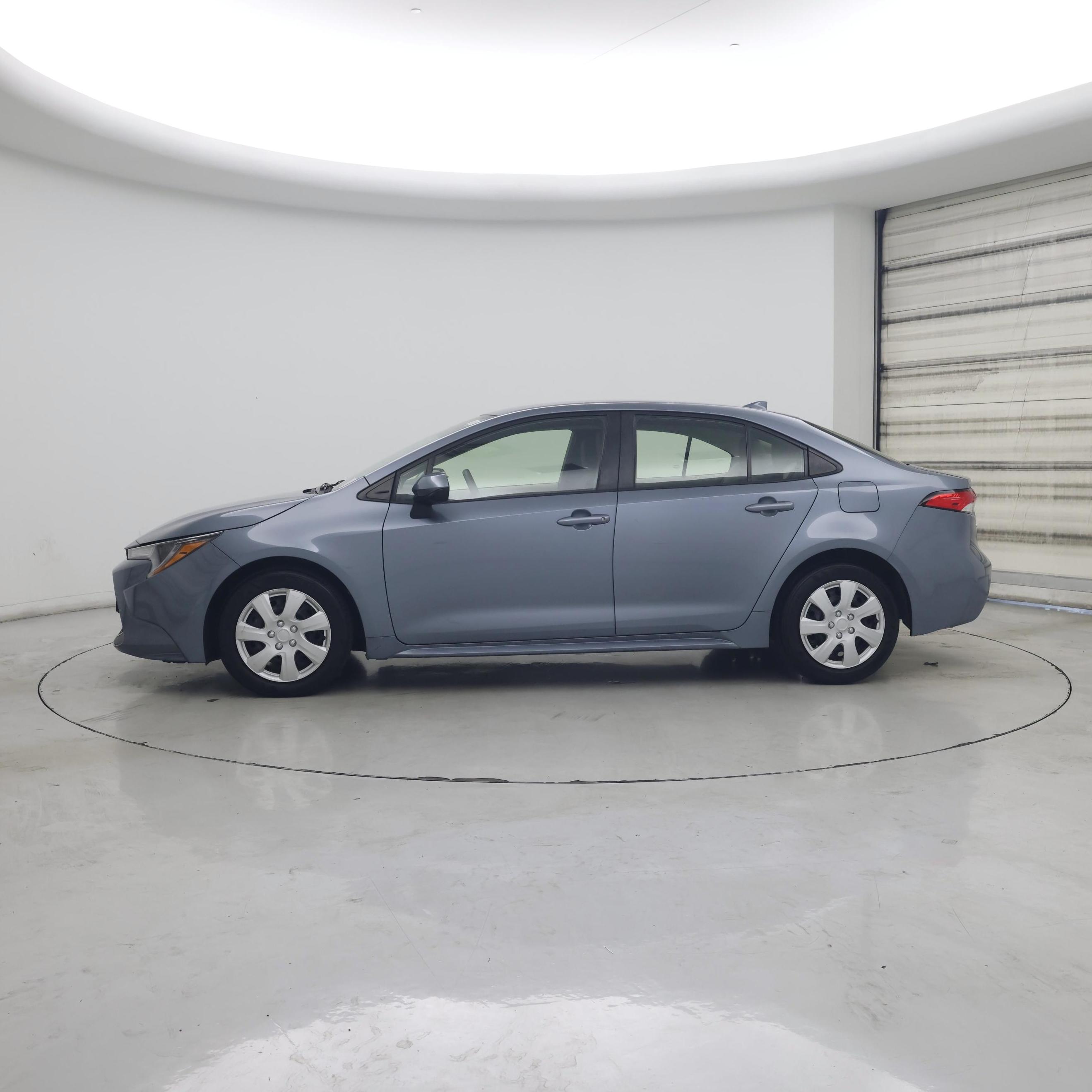 Thumbnail: 2022 Toyota Corolla - 3