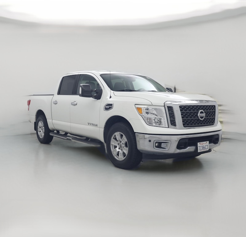 2017 Nissan Titan SV