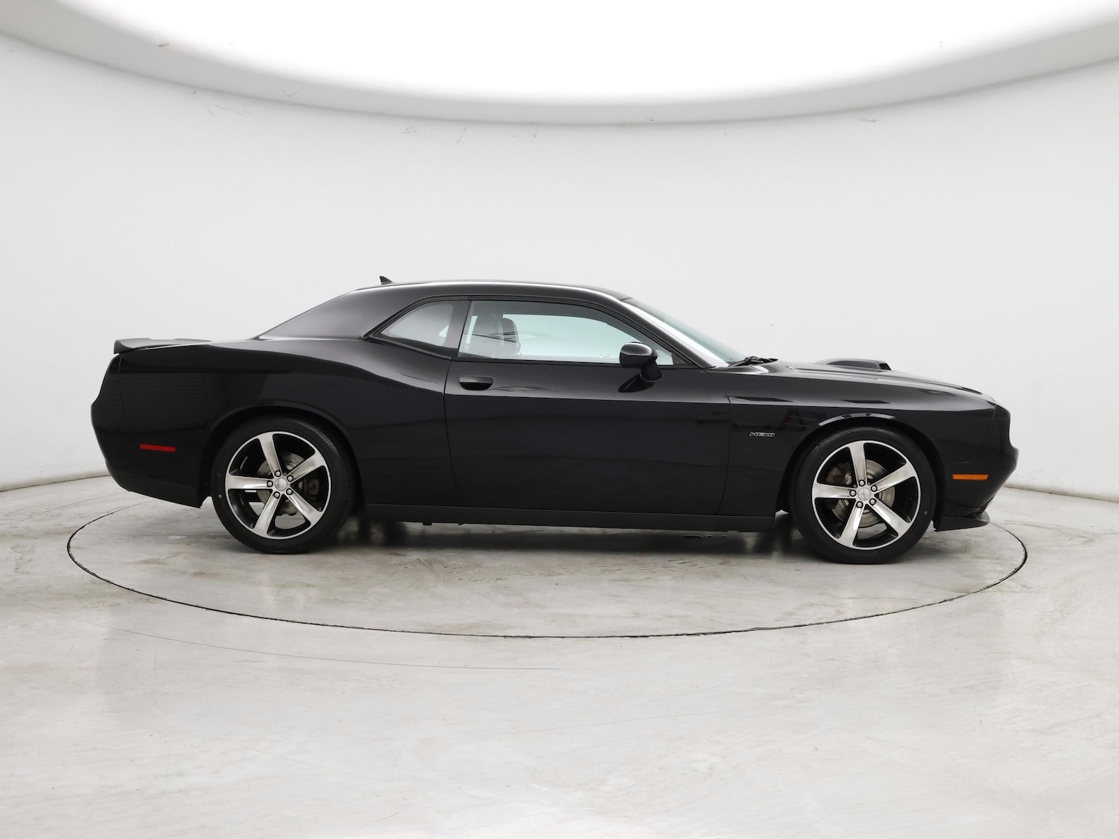 2015 Dodge Challenger R/T - Photo 8