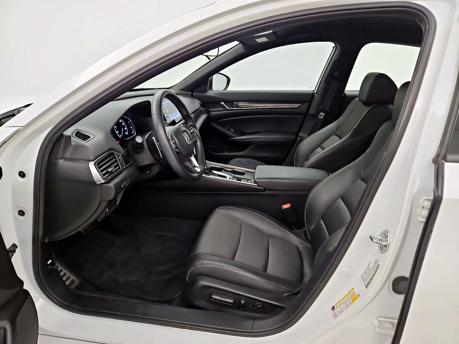 2022 Honda Accord Sport - Photo 12