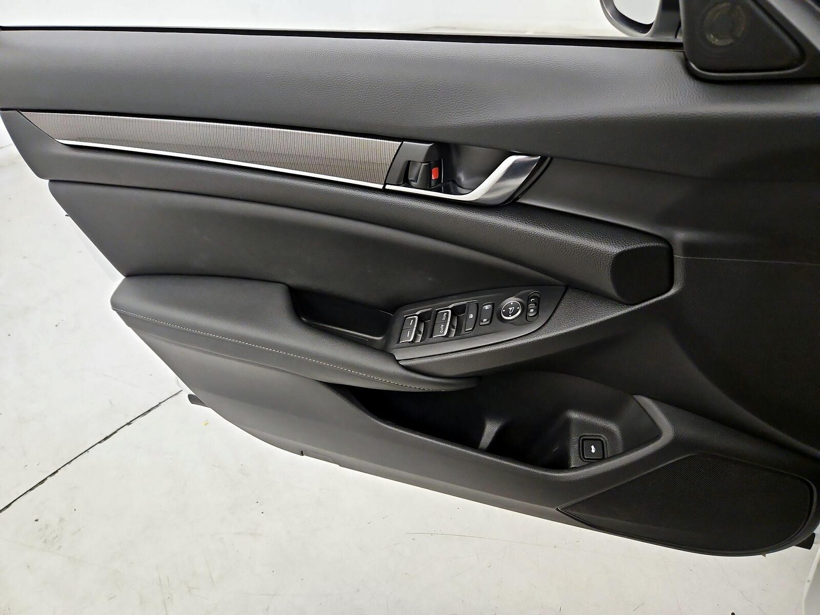 2022 Honda Accord Sport - Photo 13