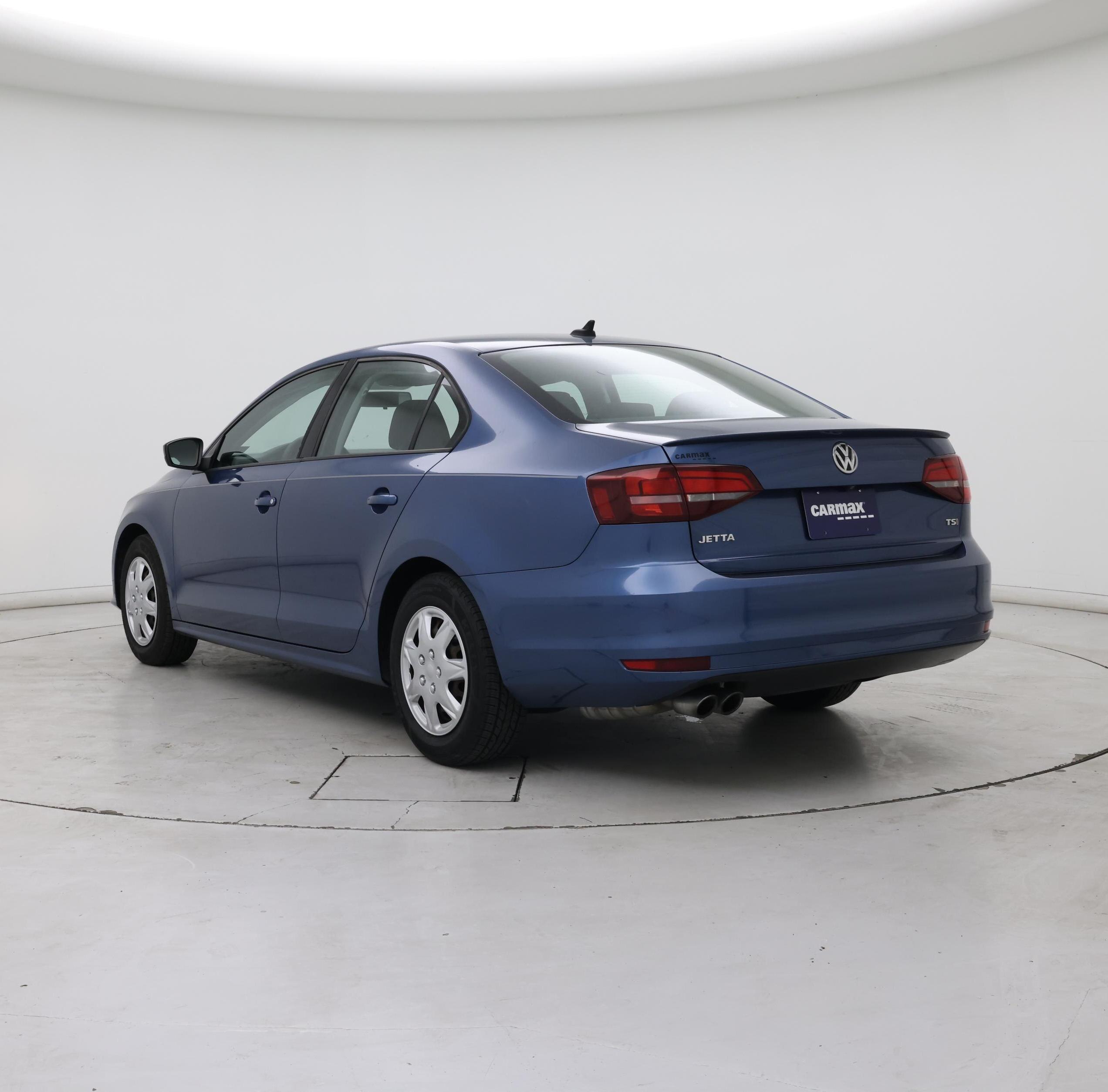 Thumbnail: 2016 Volkswagen Jetta - 2