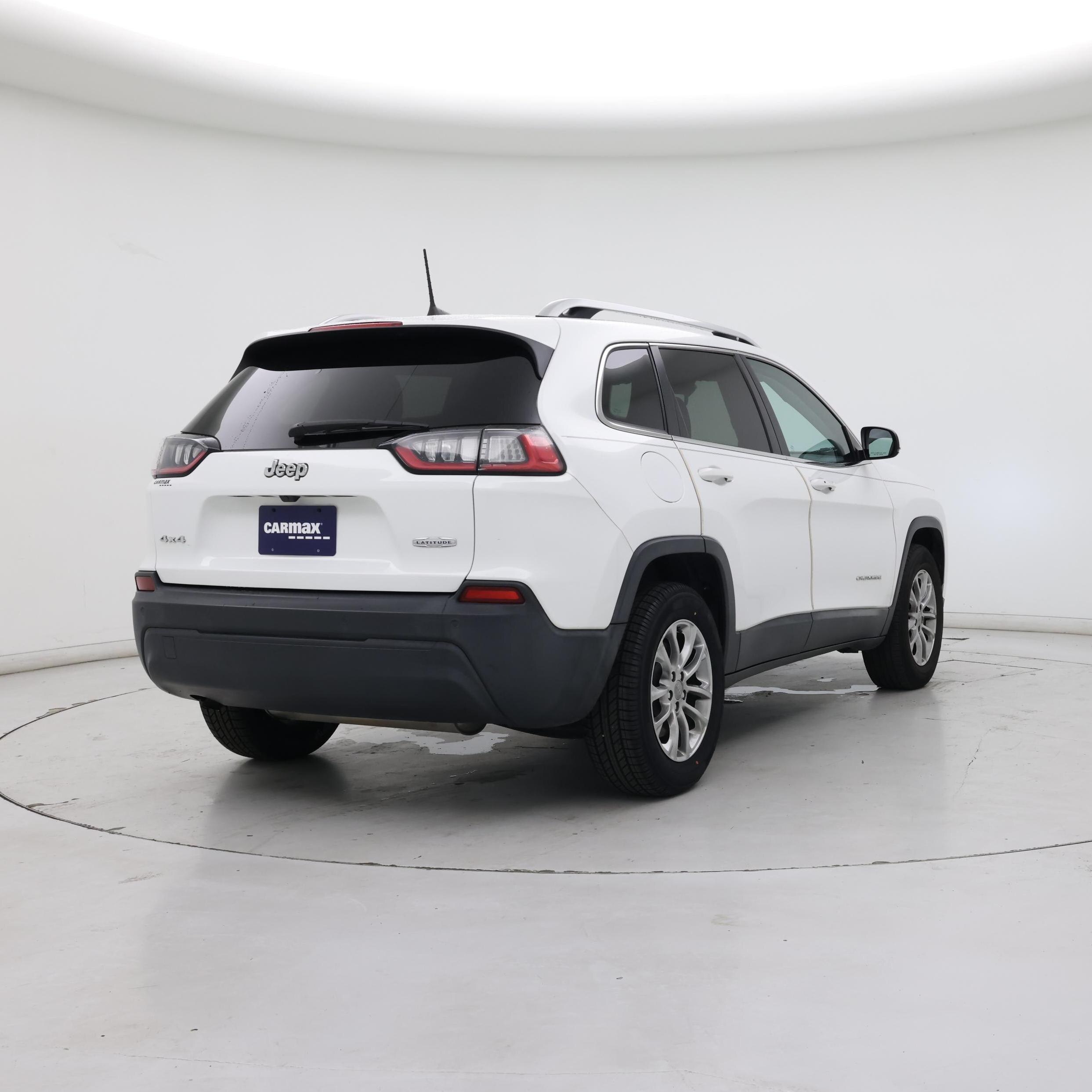Thumbnail: 2019 Jeep Cherokee - 8