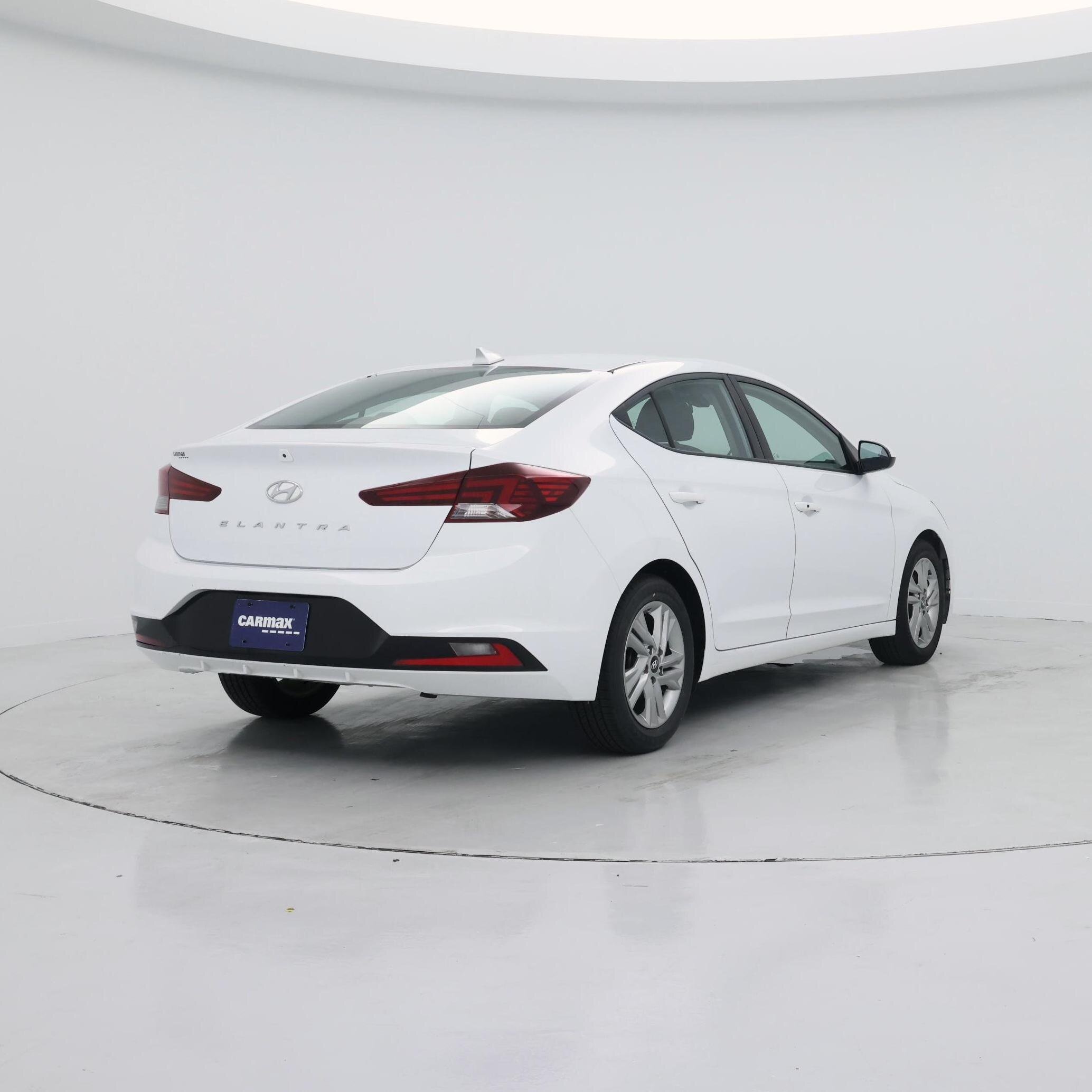 Thumbnail: 2020 Hyundai Elantra - 8