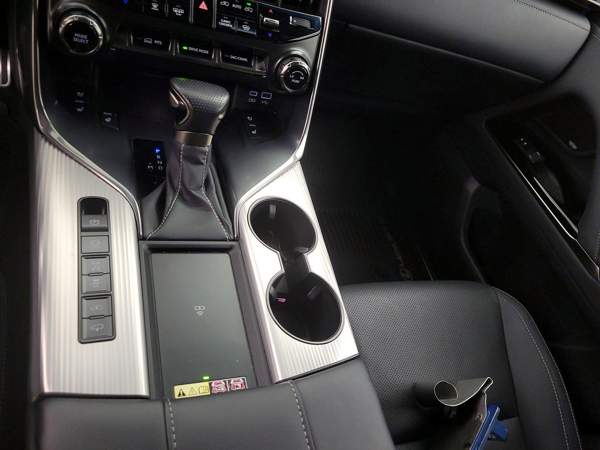 Thumbnail: 2024 Lexus LX - 17