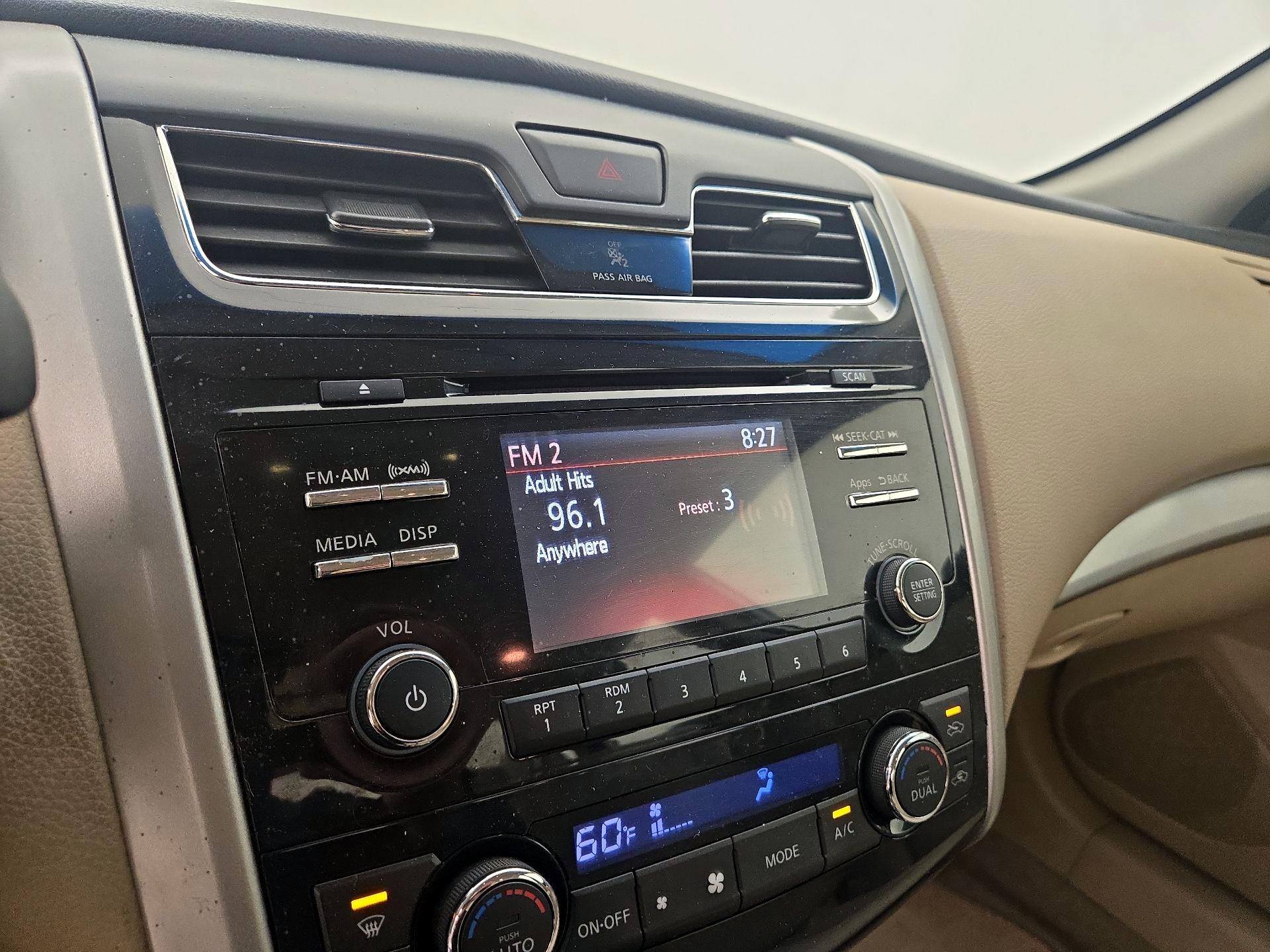 Thumbnail: 2014 Nissan Altima - 15