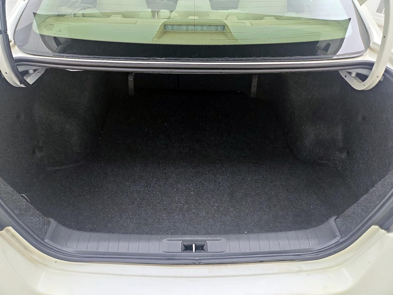 2014 Nissan Altima SV - Photo 21