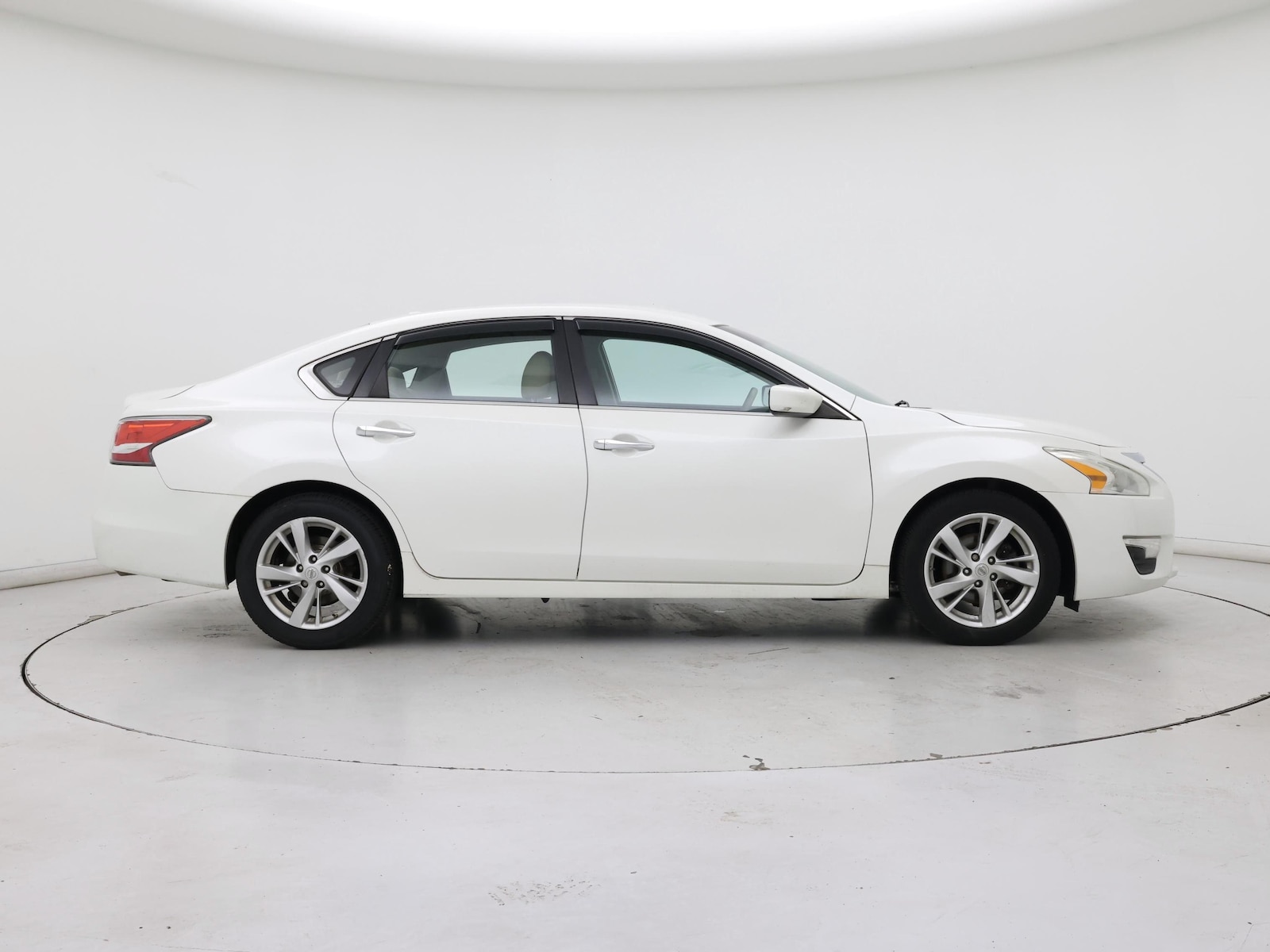 2014 Nissan Altima SV - Photo 8