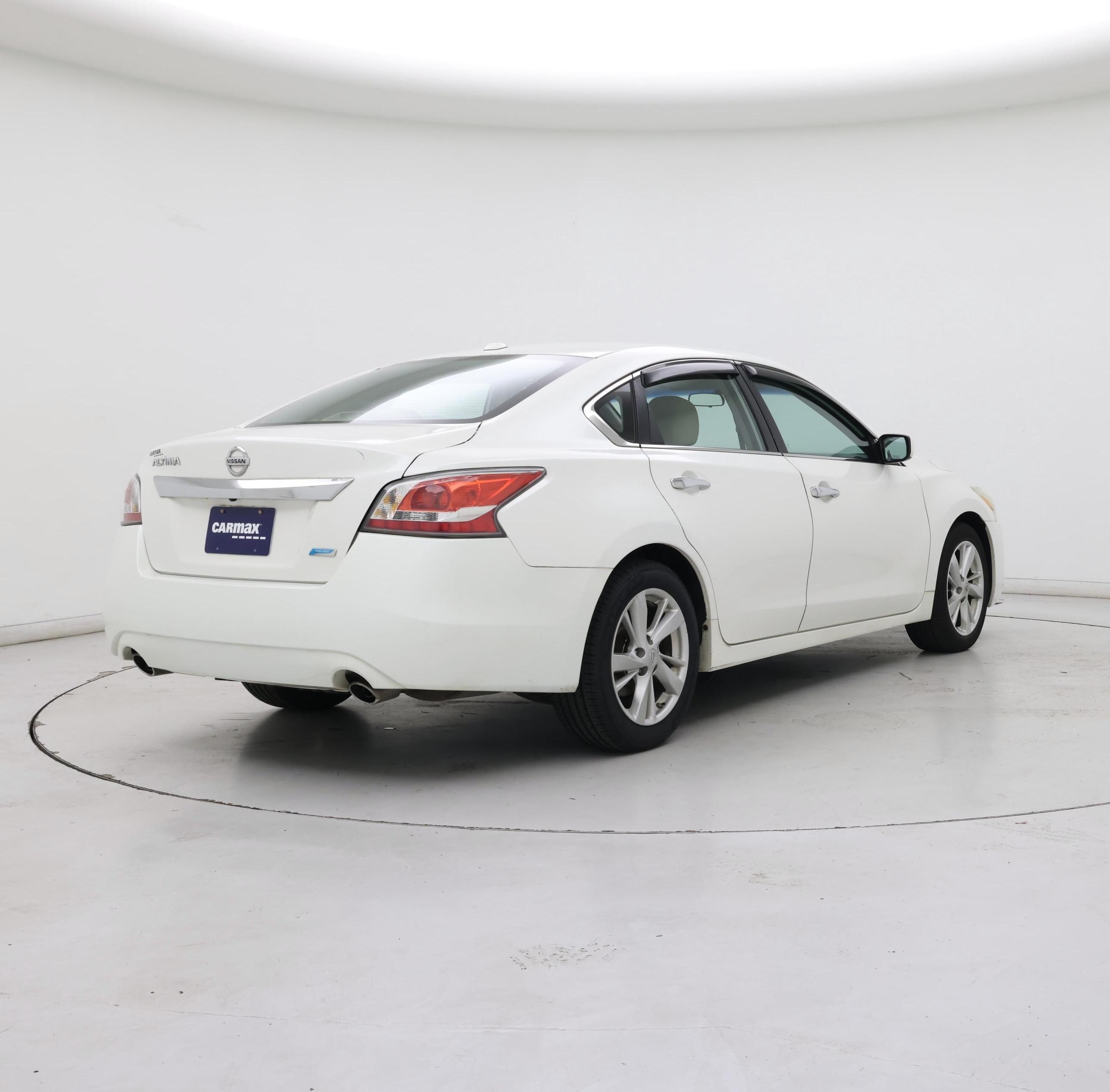 Thumbnail: 2014 Nissan Altima - 8