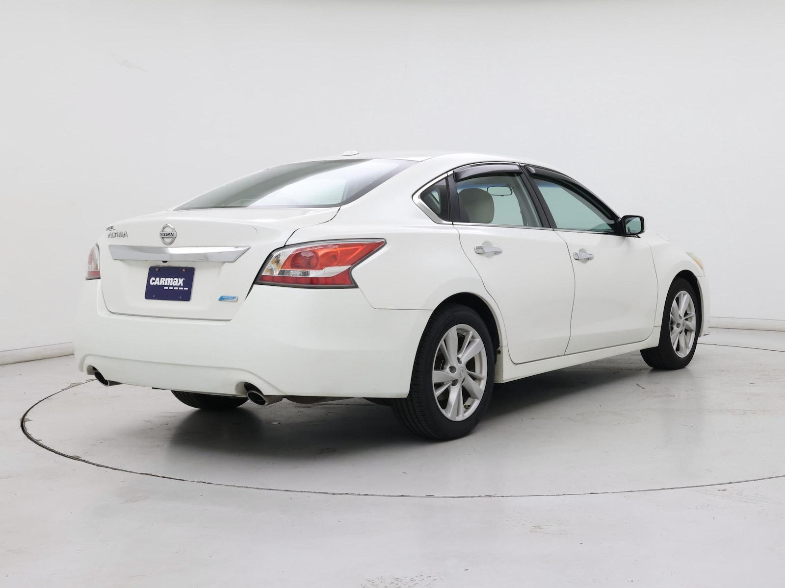 2014 Nissan Altima SV - Photo 9