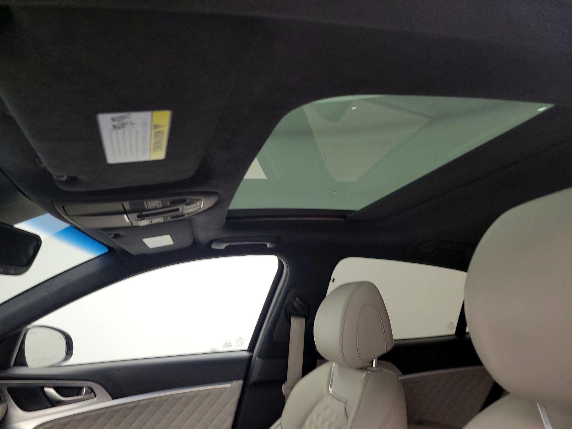 Thumbnail: 2023 Genesis G70 - 20