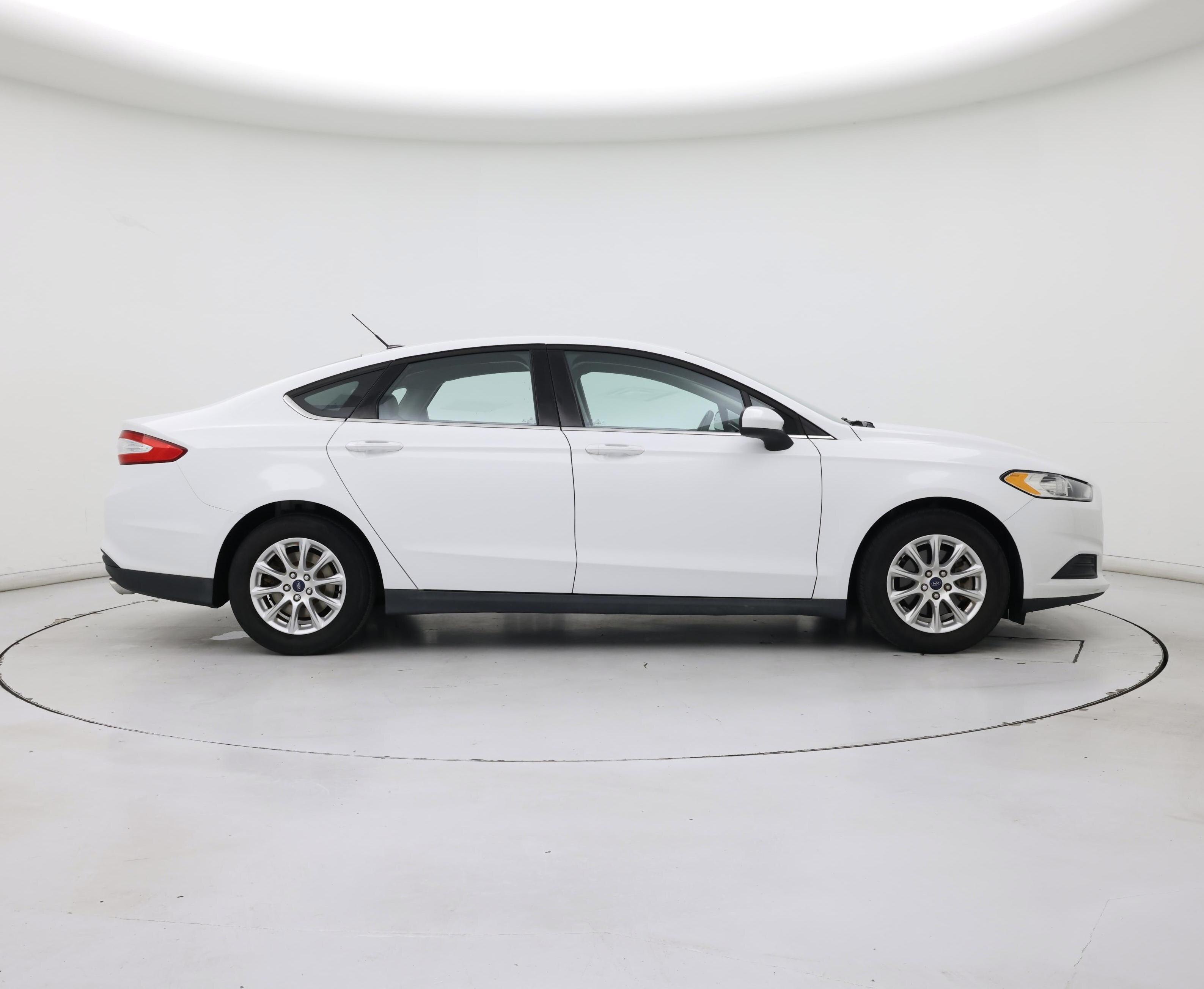 Thumbnail: 2015 Ford Fusion - 7