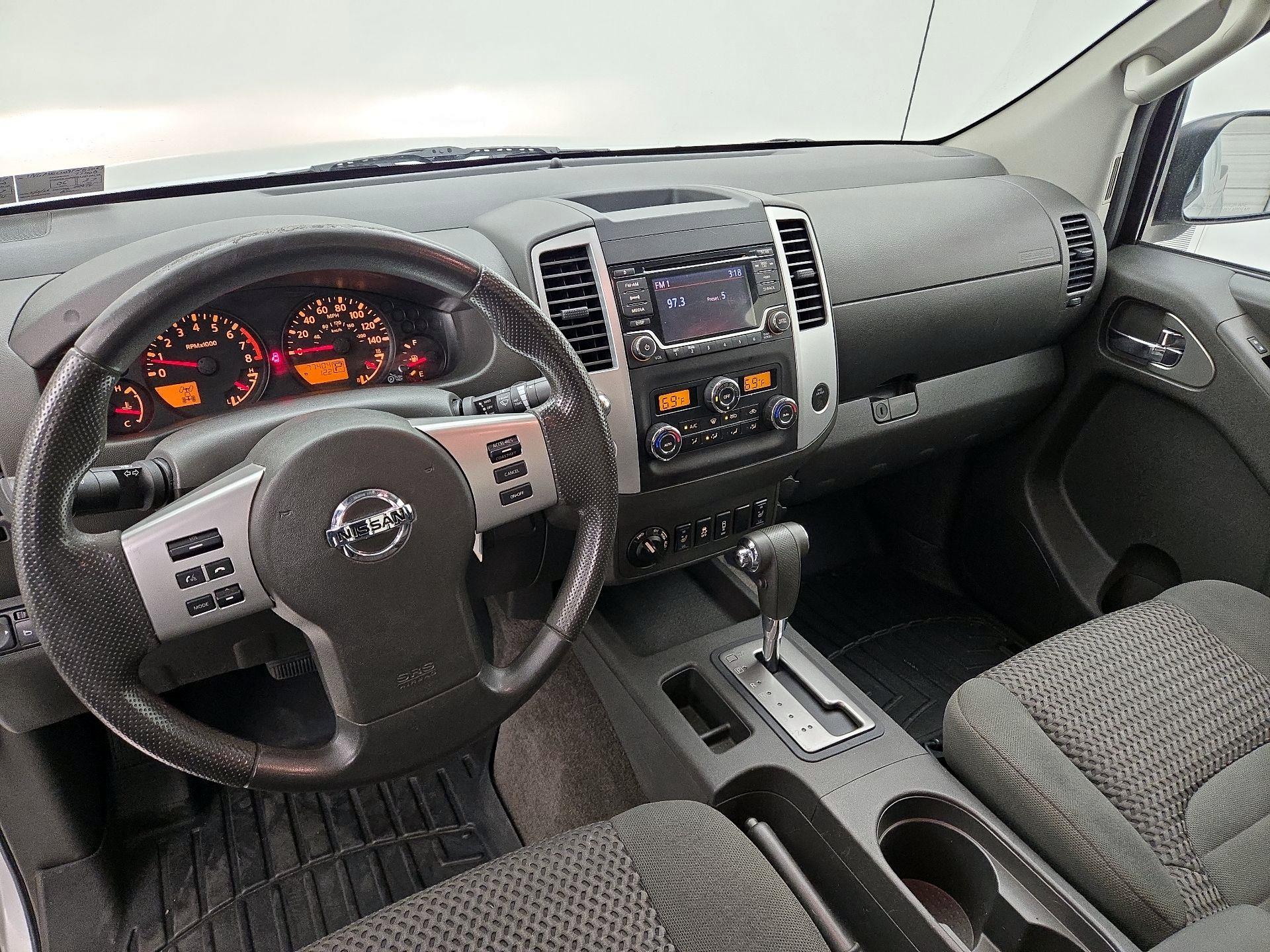 Thumbnail: 2015 Nissan Frontier - 9