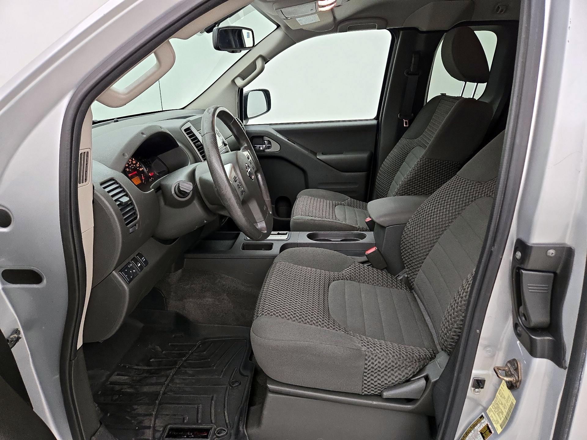 Thumbnail: 2015 Nissan Frontier - 11