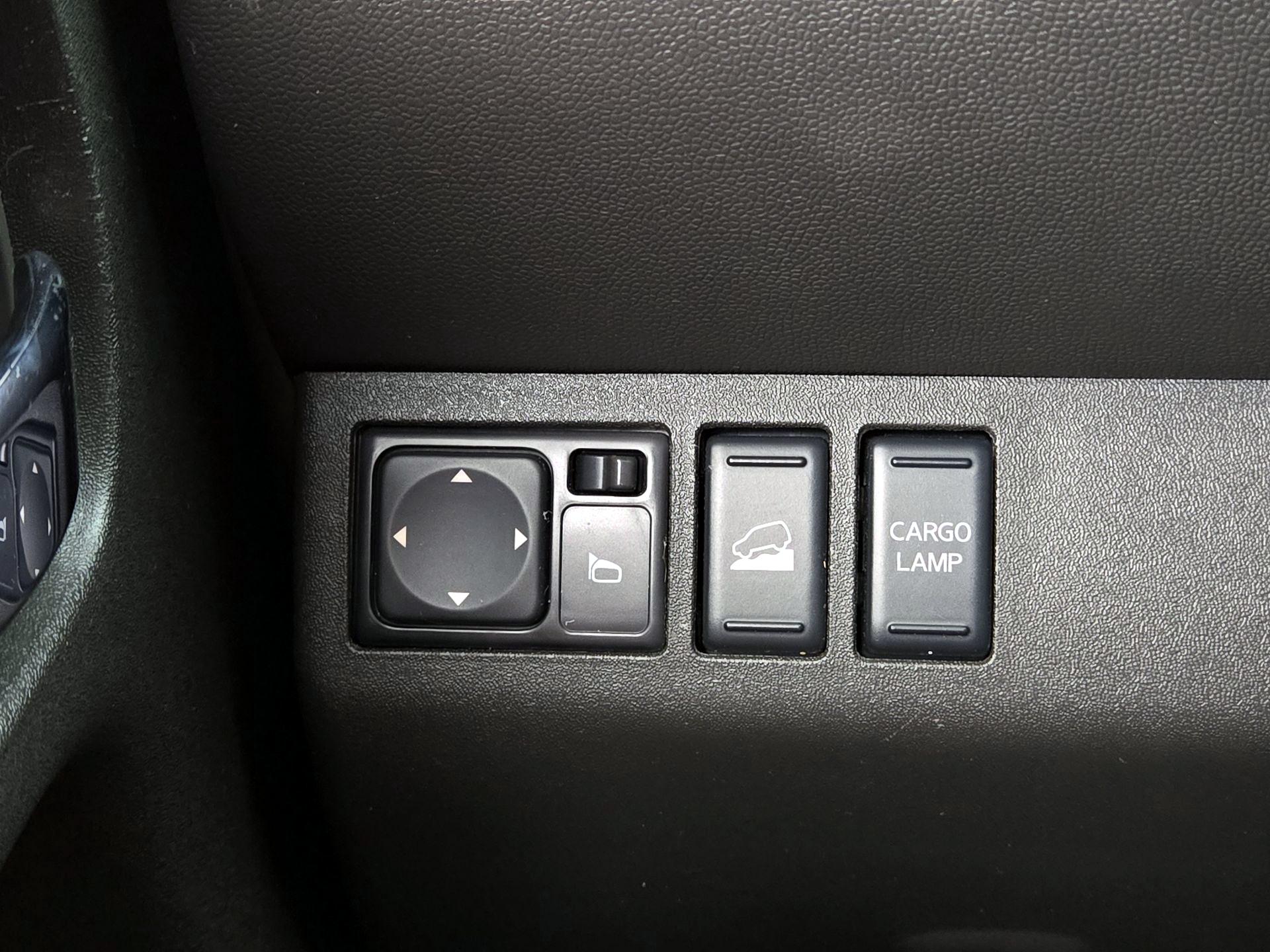 Thumbnail: 2015 Nissan Frontier - 13