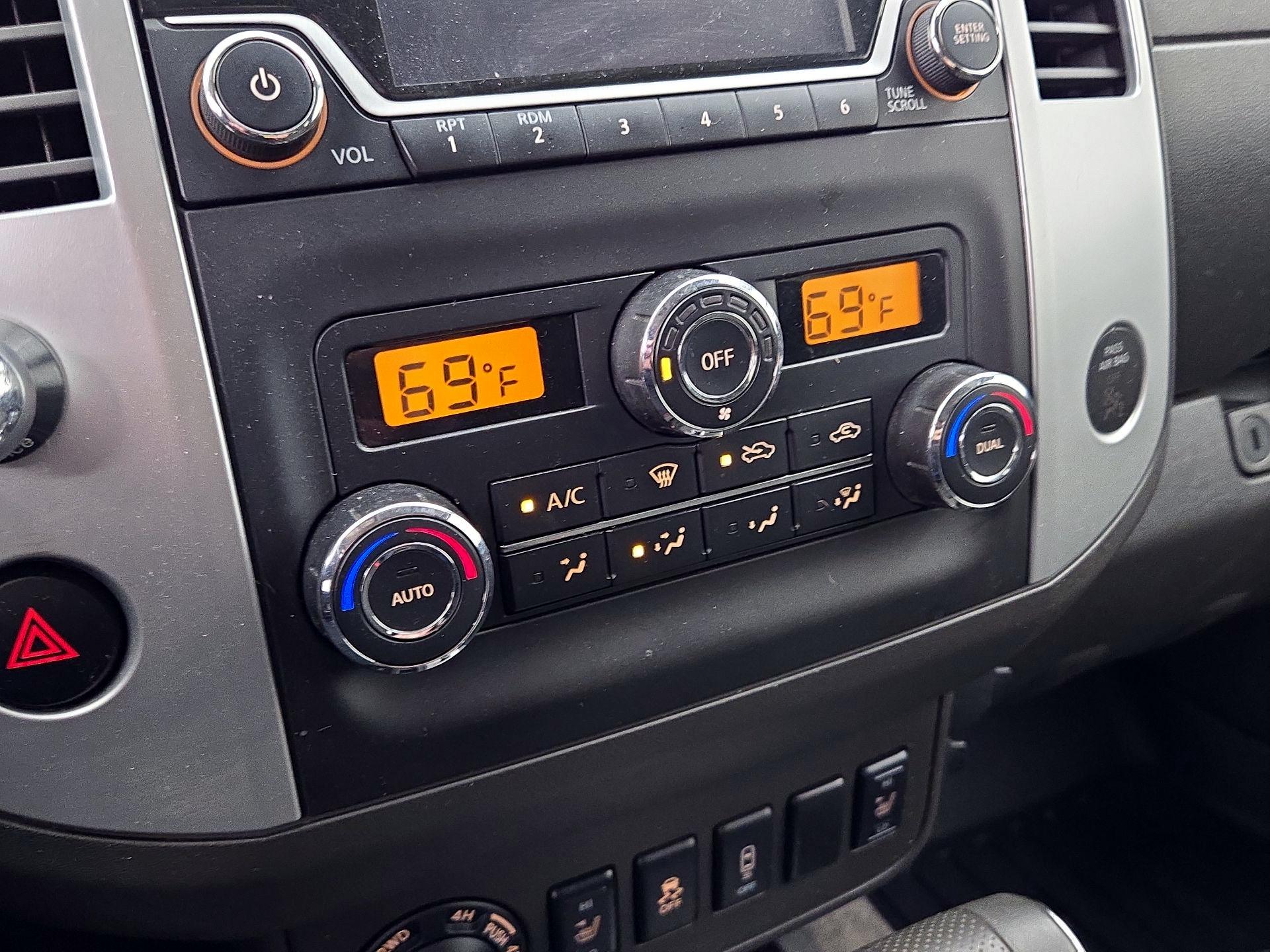 Thumbnail: 2015 Nissan Frontier - 16