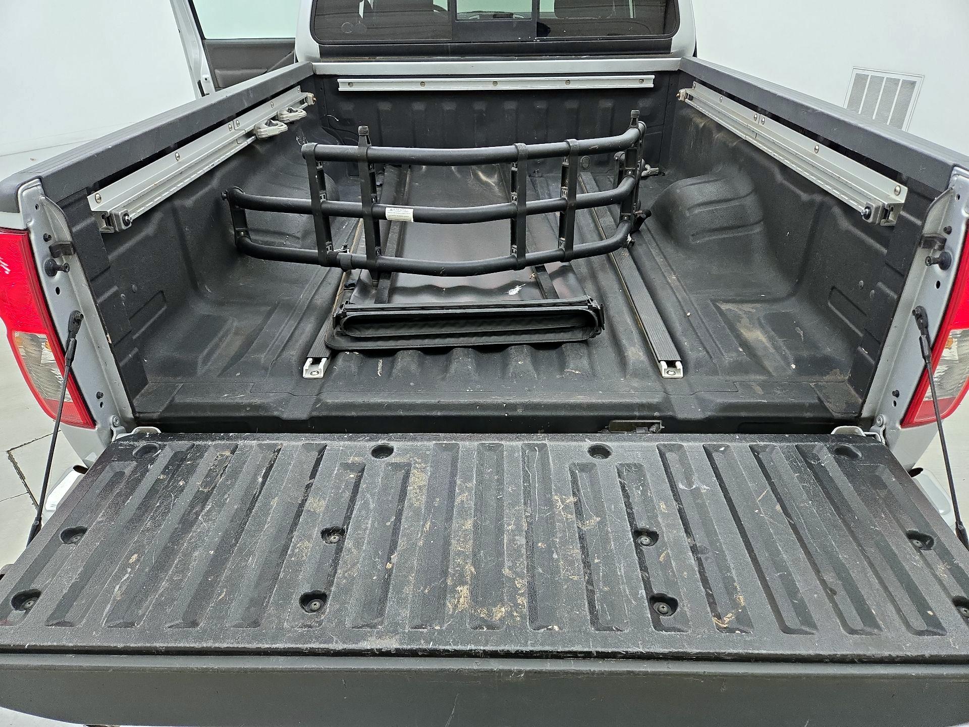 Thumbnail: 2015 Nissan Frontier - 19