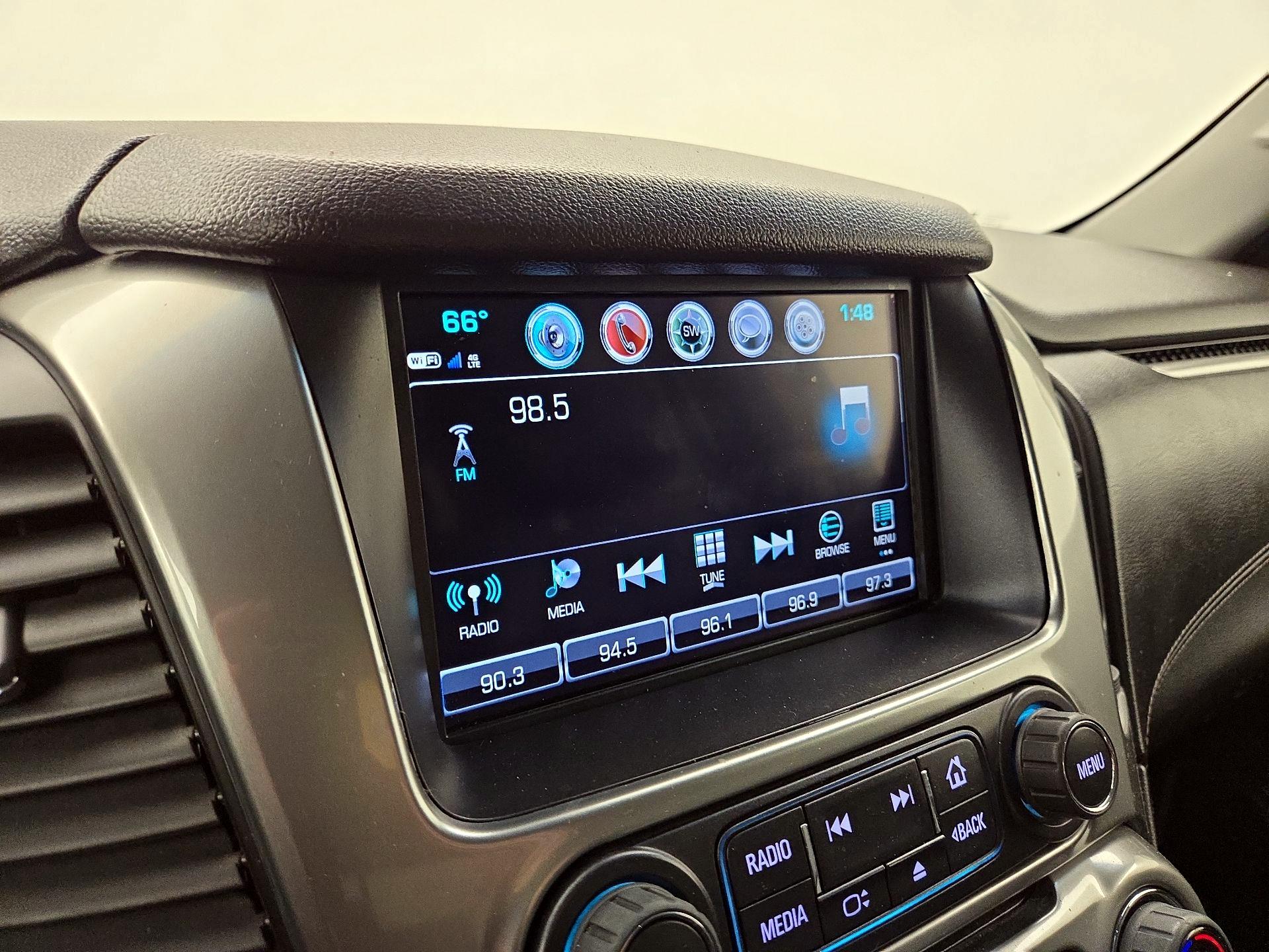 Thumbnail: 2019 Chevrolet Tahoe - 16