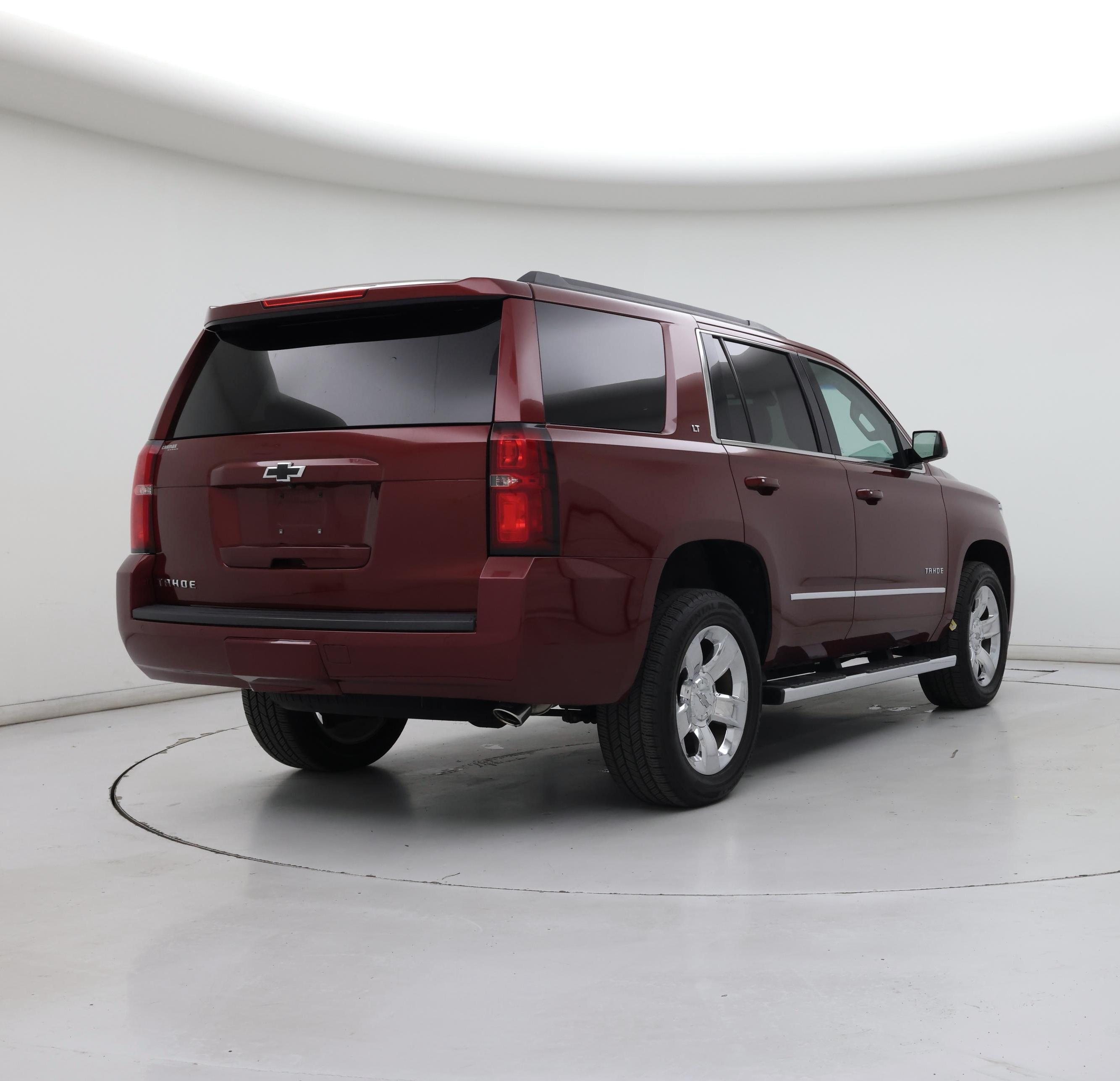 Thumbnail: 2019 Chevrolet Tahoe - 8