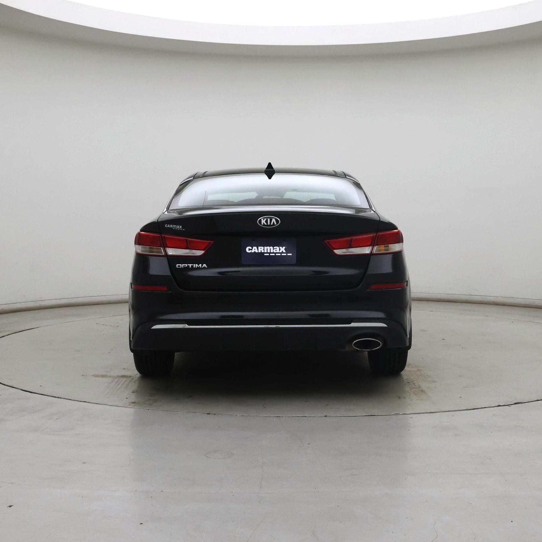 Thumbnail: 2019 Kia Optima - 6
