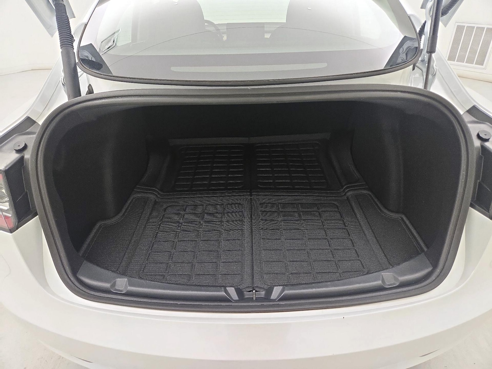 2023 Tesla Model 3 Base - Photo 21