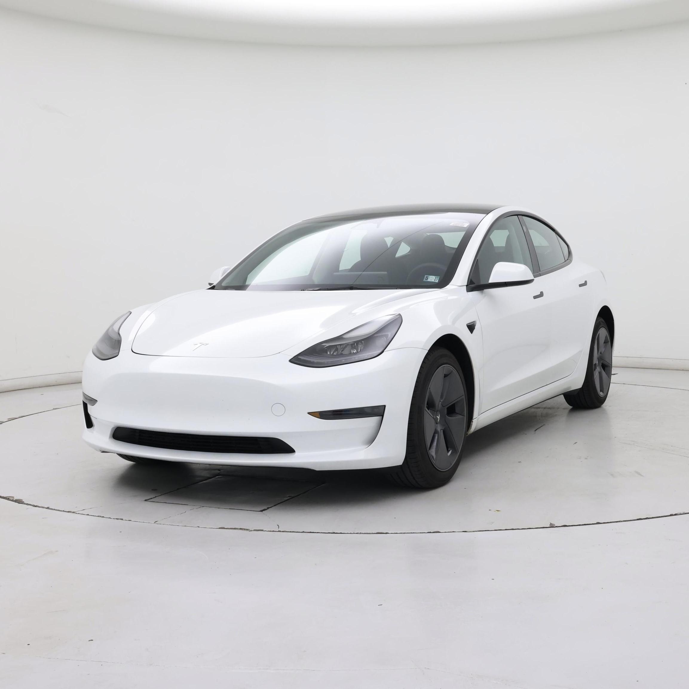 Thumbnail: 2023 Tesla Model 3 - 4