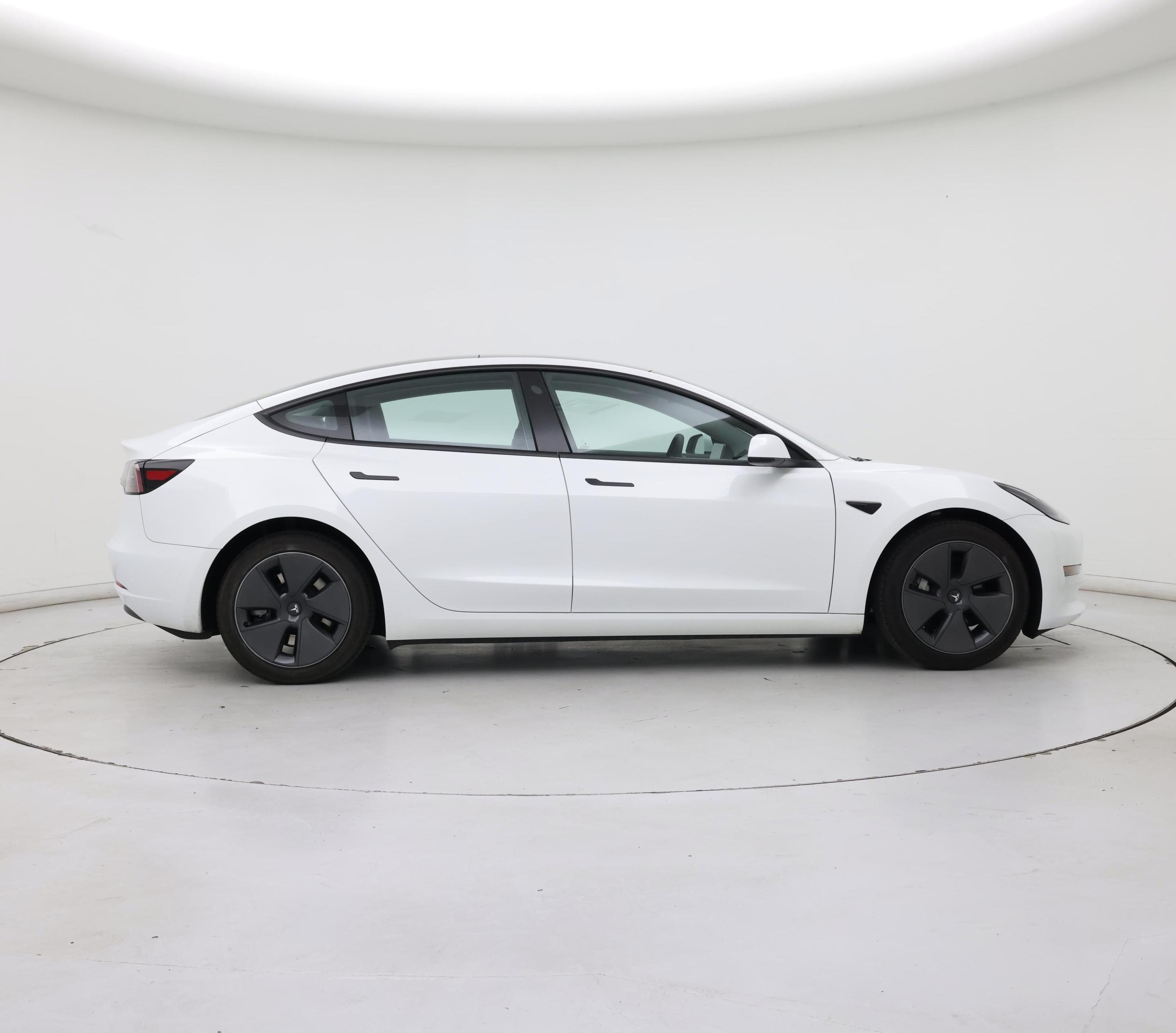 Thumbnail: 2023 Tesla Model 3 - 7
