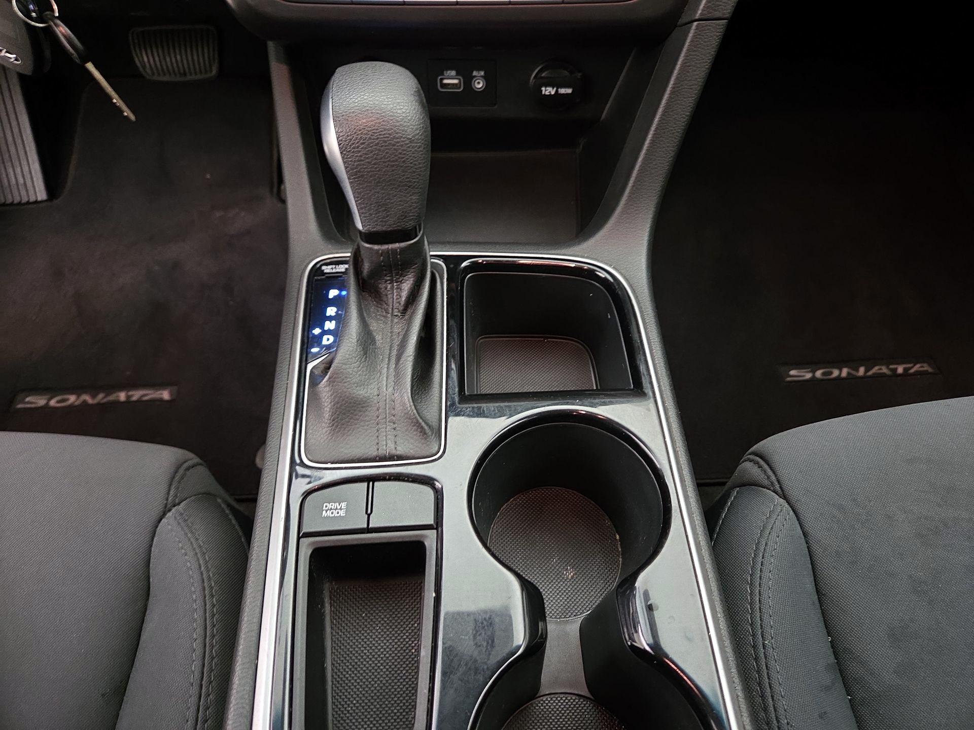 Thumbnail: 2019 Hyundai Sonata - 17