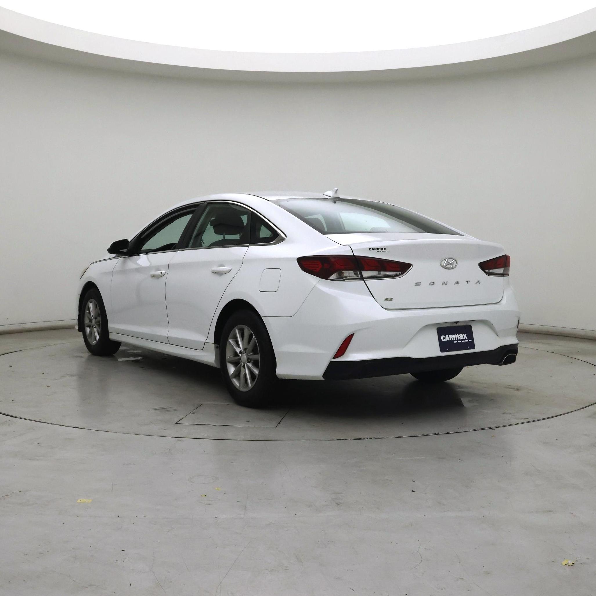 Thumbnail: 2019 Hyundai Sonata - 2