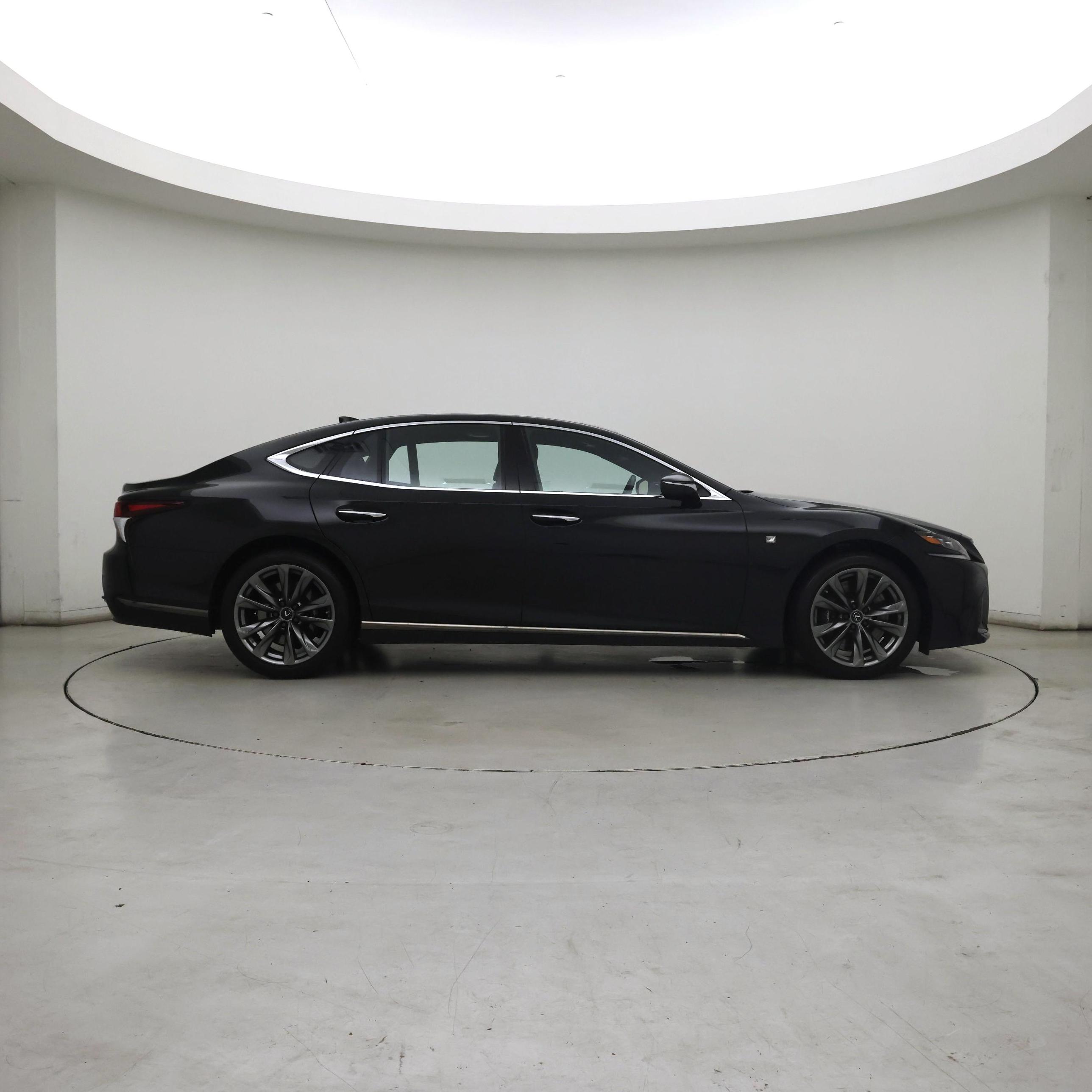 Thumbnail: 2018 Lexus LS - 7