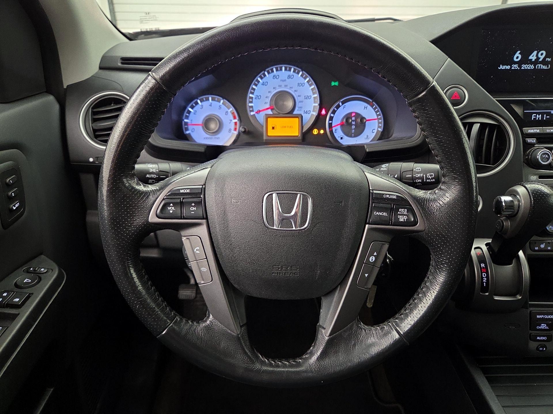Thumbnail: 2015 Honda Pilot - 10
