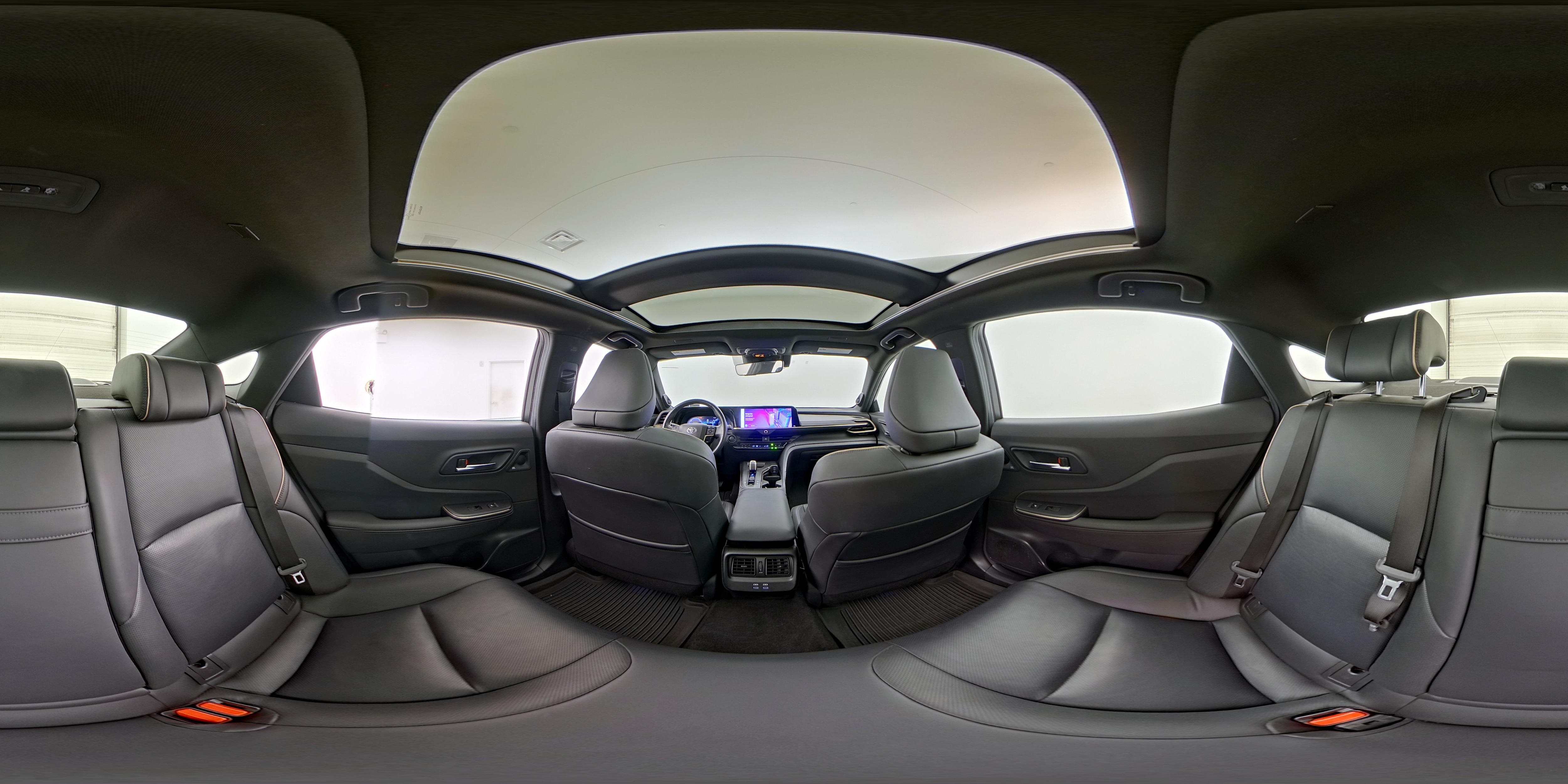 2023 Toyota Crown Limited - Photo 26