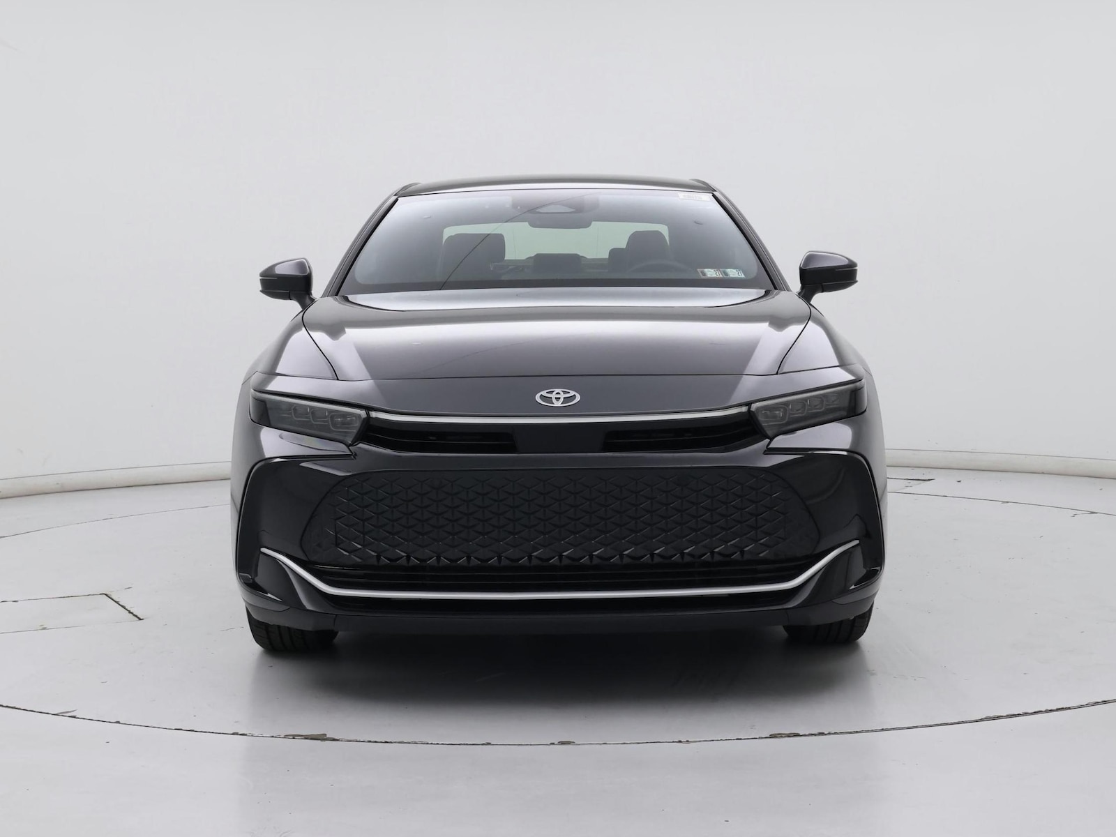 2023 Toyota Crown Limited - Photo 6