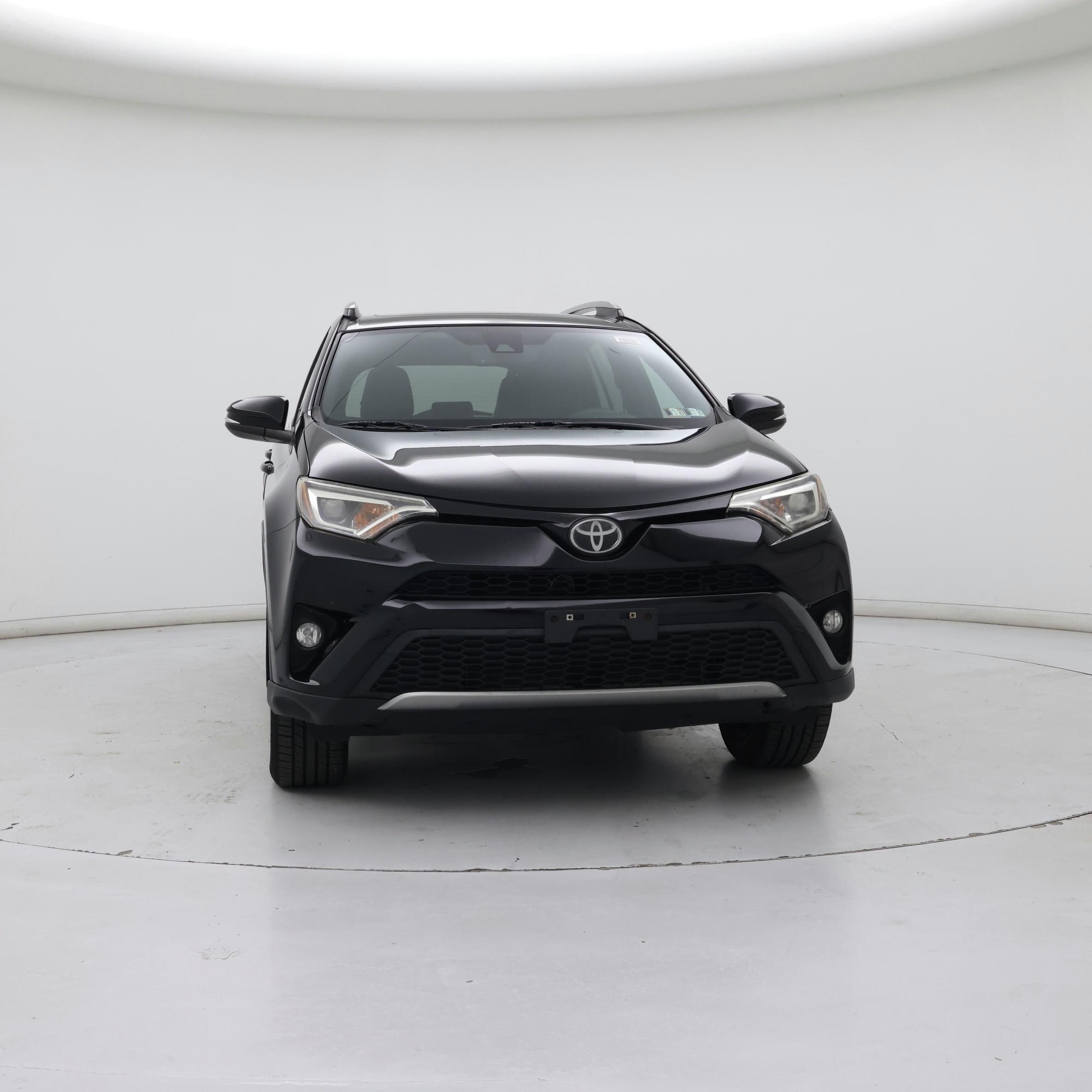 Thumbnail: 2018 Toyota RAV4 - 5