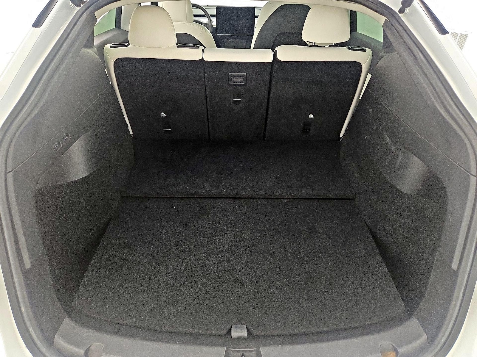 2021 Tesla Model Y Long Range - Photo 22