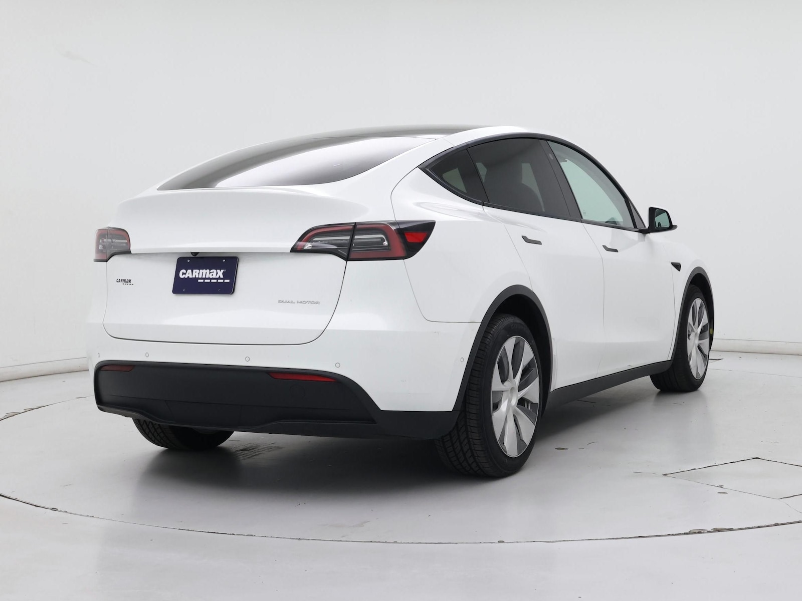 2021 Tesla Model Y Long Range - Photo 9