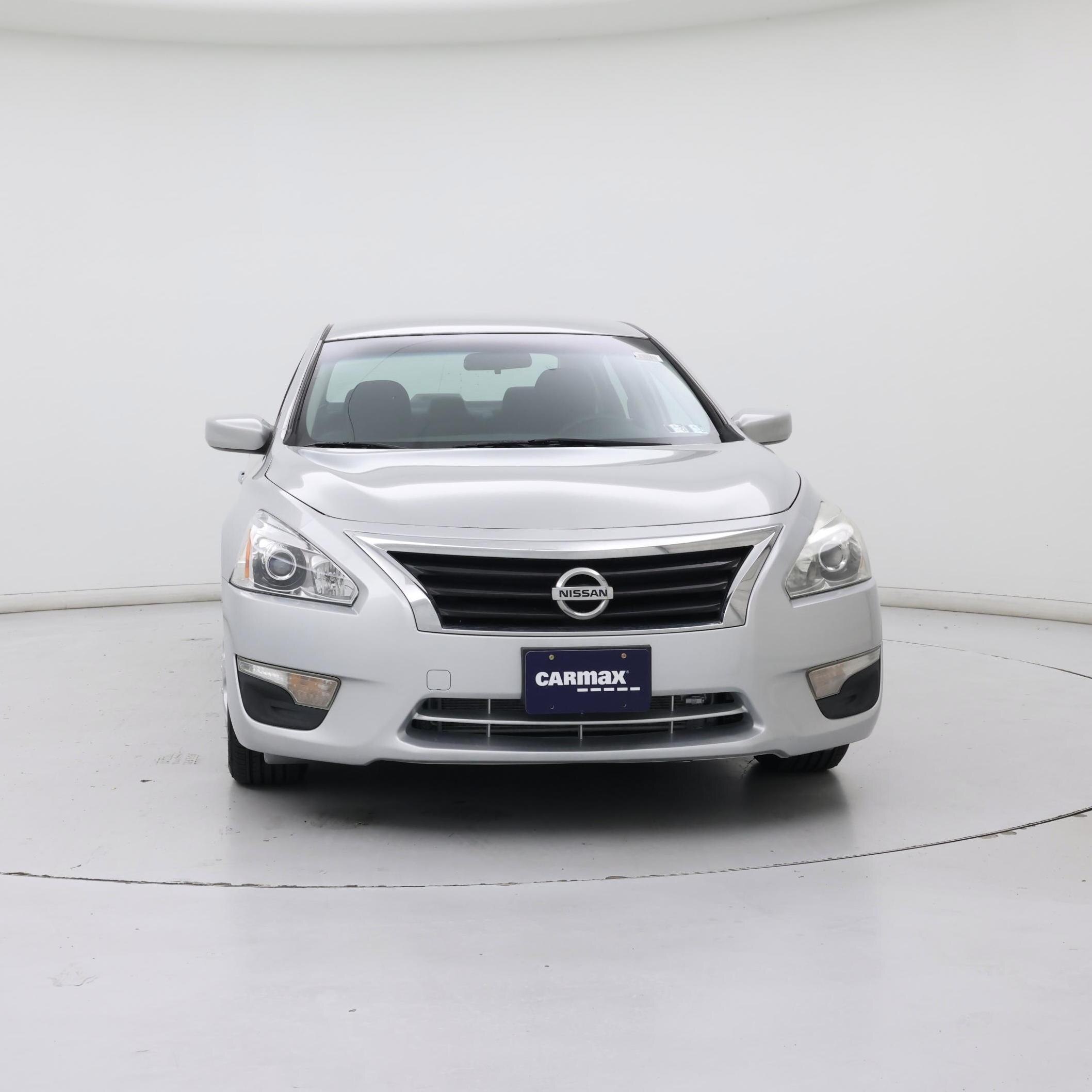 Thumbnail: 2015 Nissan Altima - 5