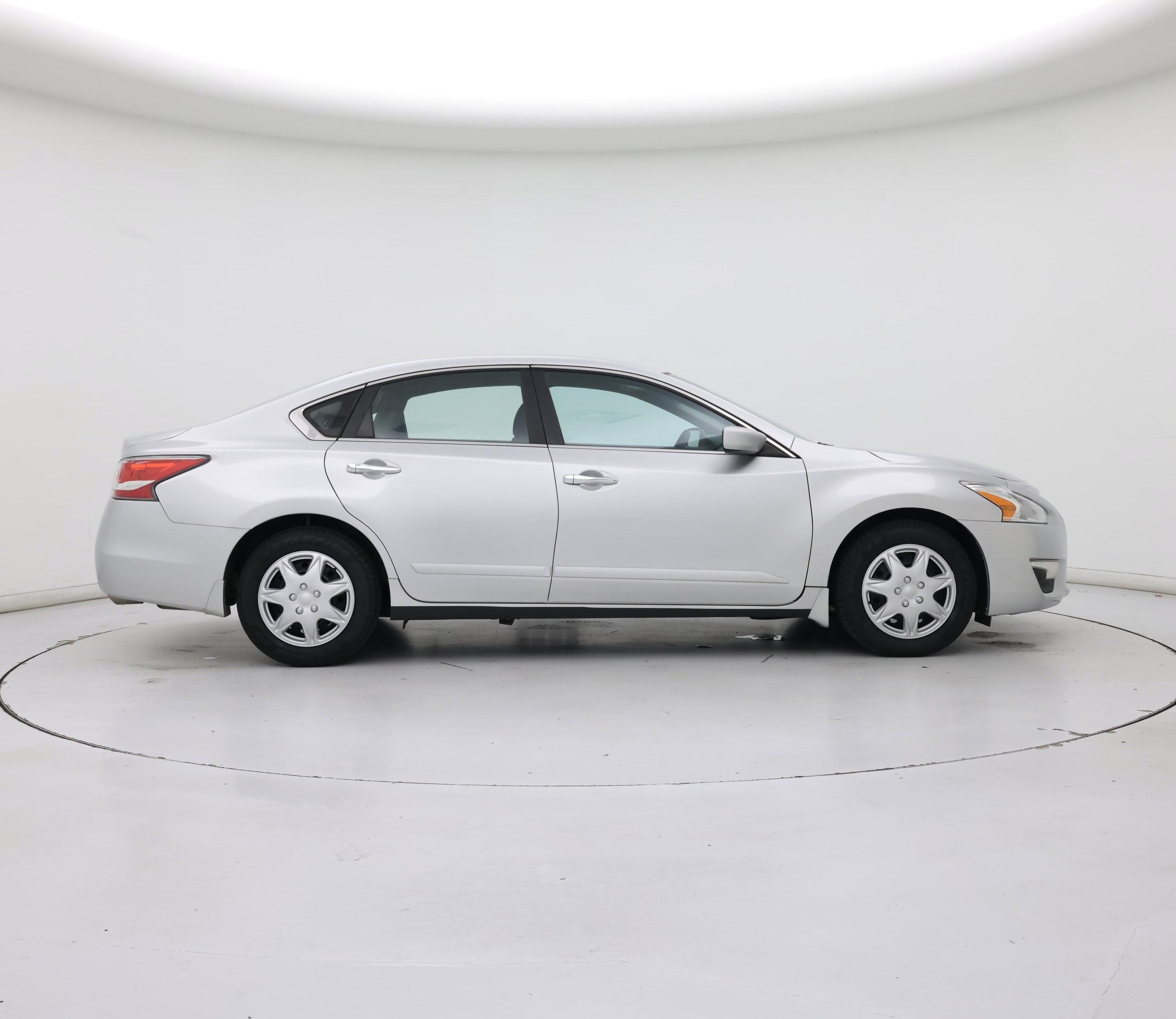 Thumbnail: 2015 Nissan Altima - 7